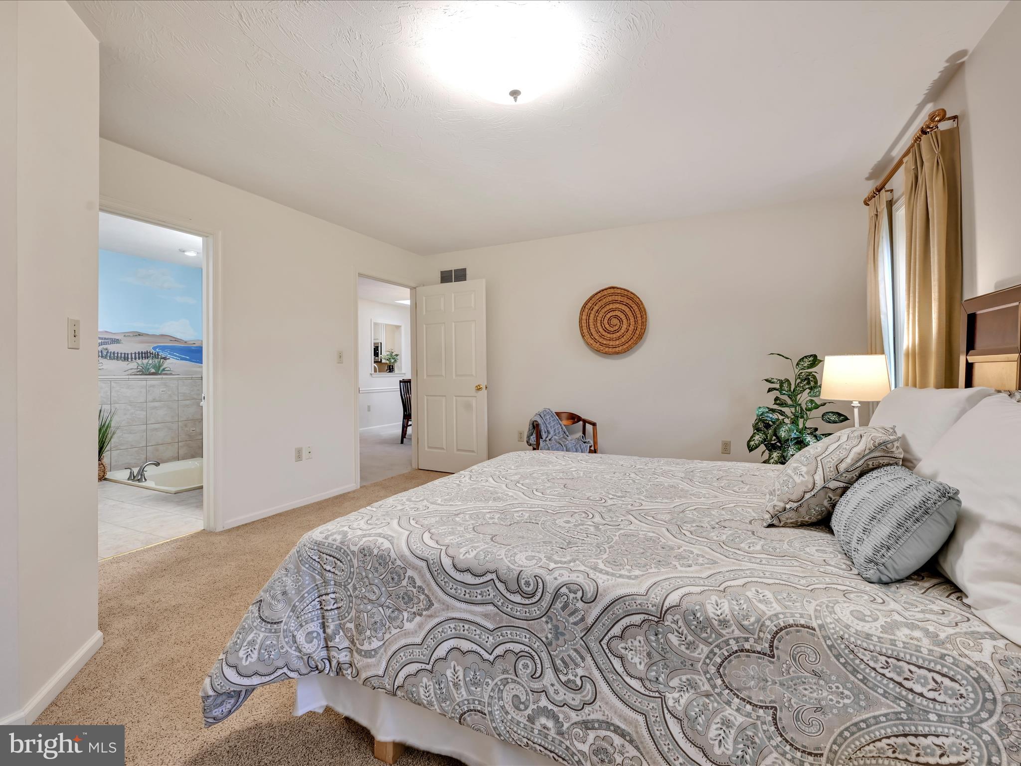 LINCOLN GARDENS - Residential