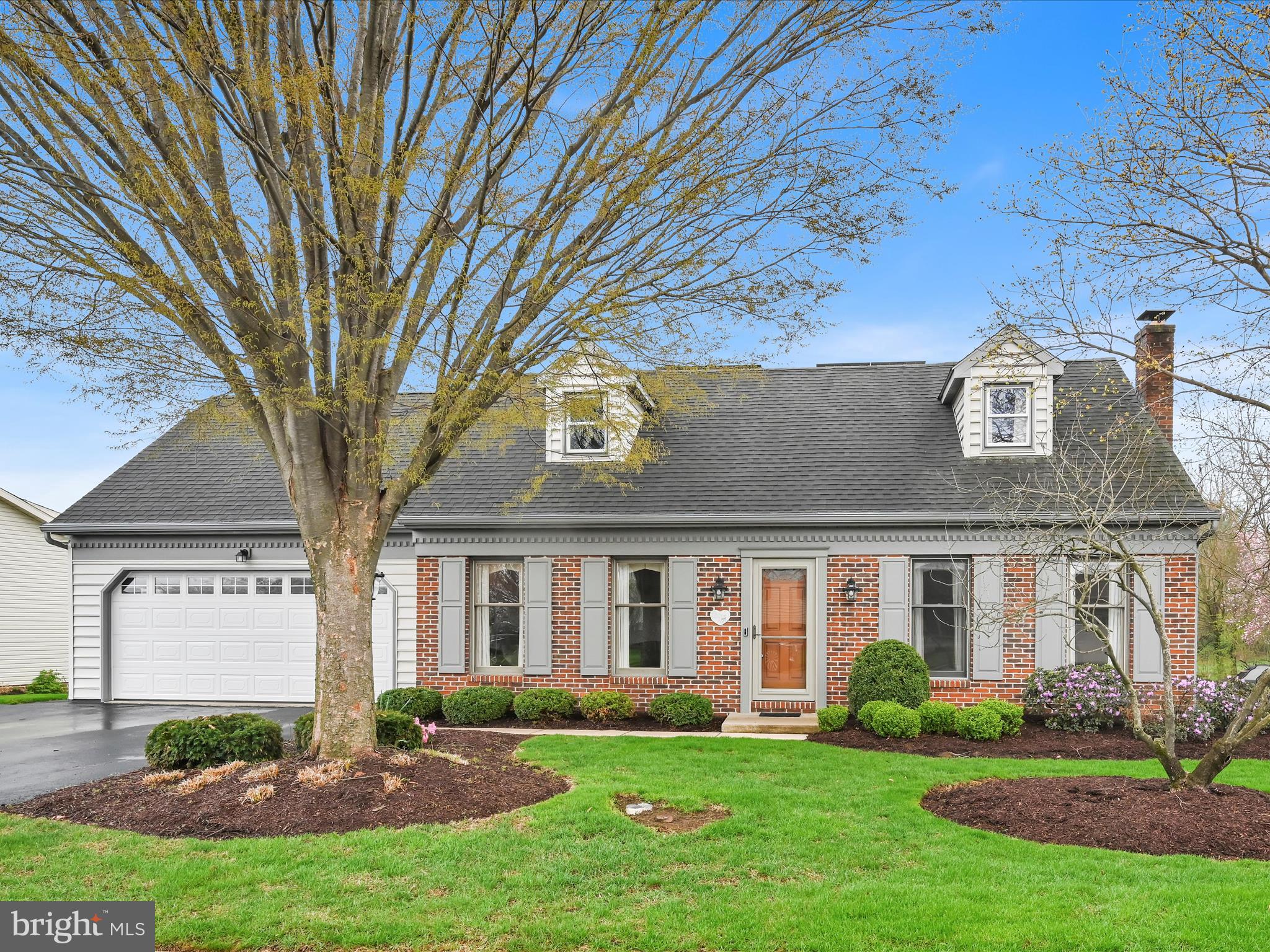 LINCOLN GARDENS - Residential