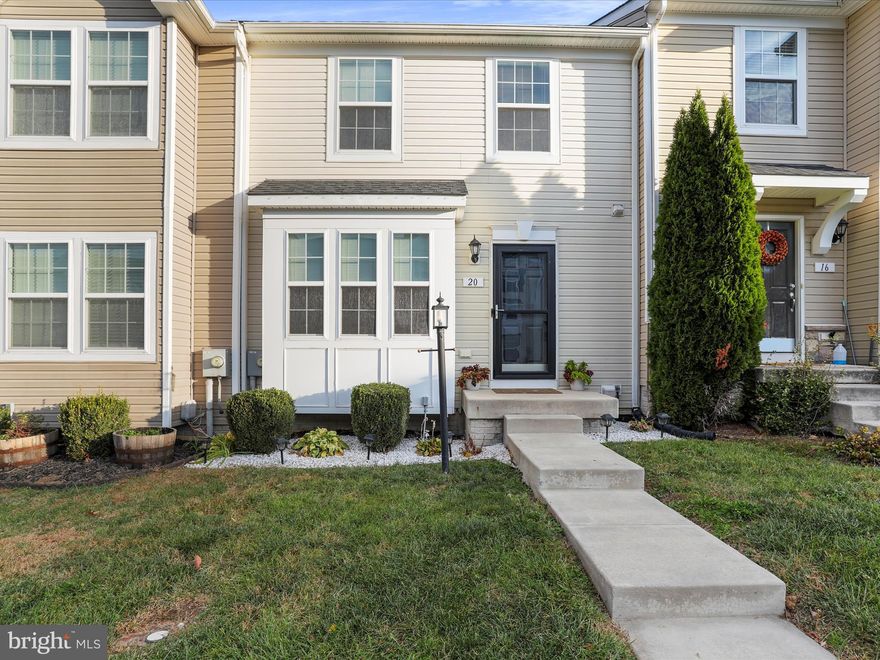 Discover this spacious townhome, ideally situated in a prime location with the added bonus of backing onto a serene open space owned by the HOA. Step inside to a welcoming living room and convenient half bathroom, leading seamlessly into the kitchen featuring sleek stainless steel appliances, a versatile island perfect for quick meals, and ample space for both a dining area and additional storage. Enjoy outdoor living on the large deck, which overlooks the common area, with steps leading down to your private yard. Upstairs, retreat to the expansive primary bedroom complete with a walk-in closet and a luxurious en suite bathroom, featuring a double vanity, soaking tub, and separate shower. Down the hall, you will find a full bathroom with a shower-tub combo and two generously sized bedrooms. The finished basement offers endless possibilities to suit your needs, with an additional half bathroom, an unfinished area perfect for storage, a laundry space, and access to a private back patio. This home combines convenience, comfort, and flexibility — a must-see!