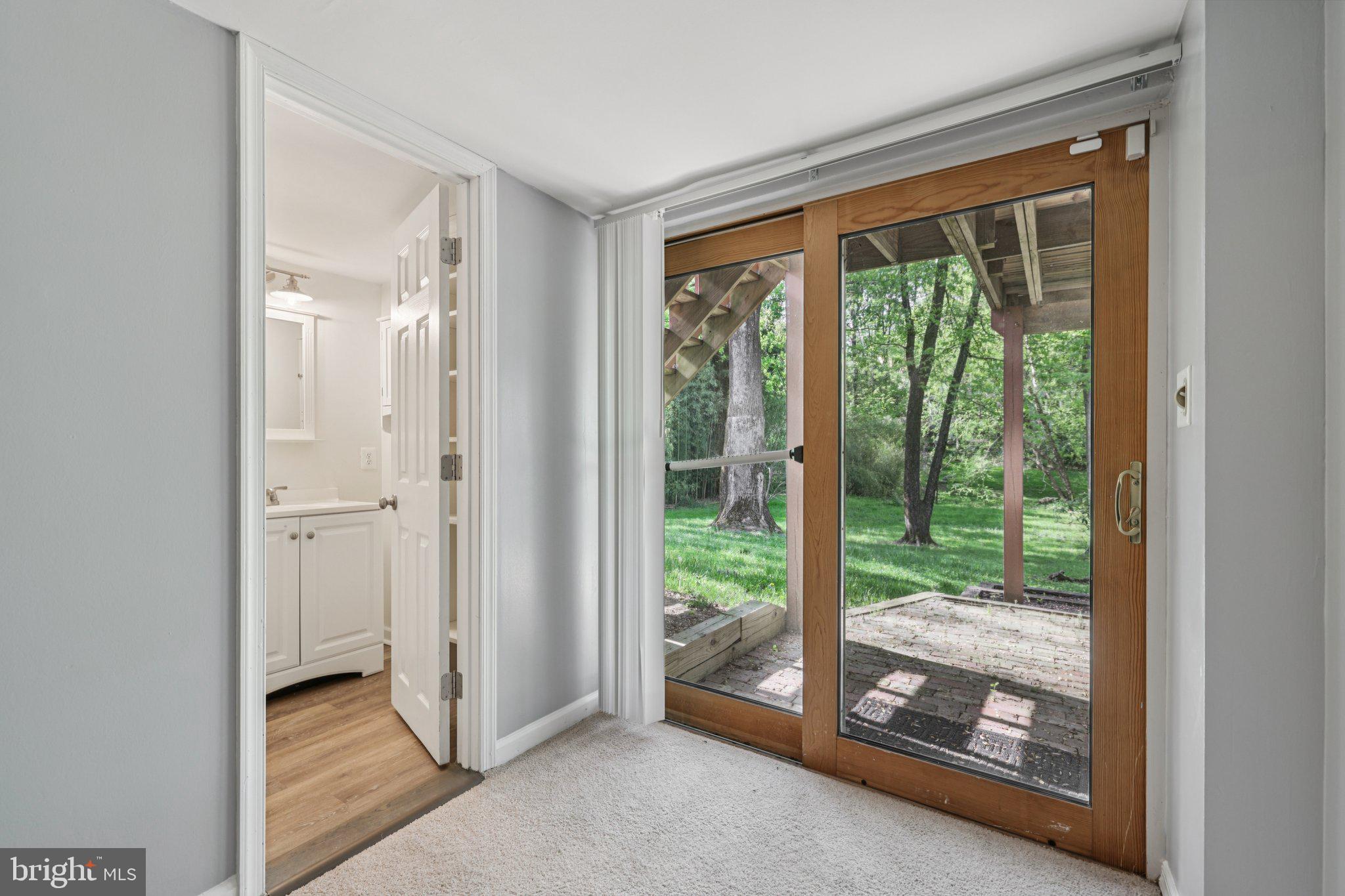 GLENMONT - Residential