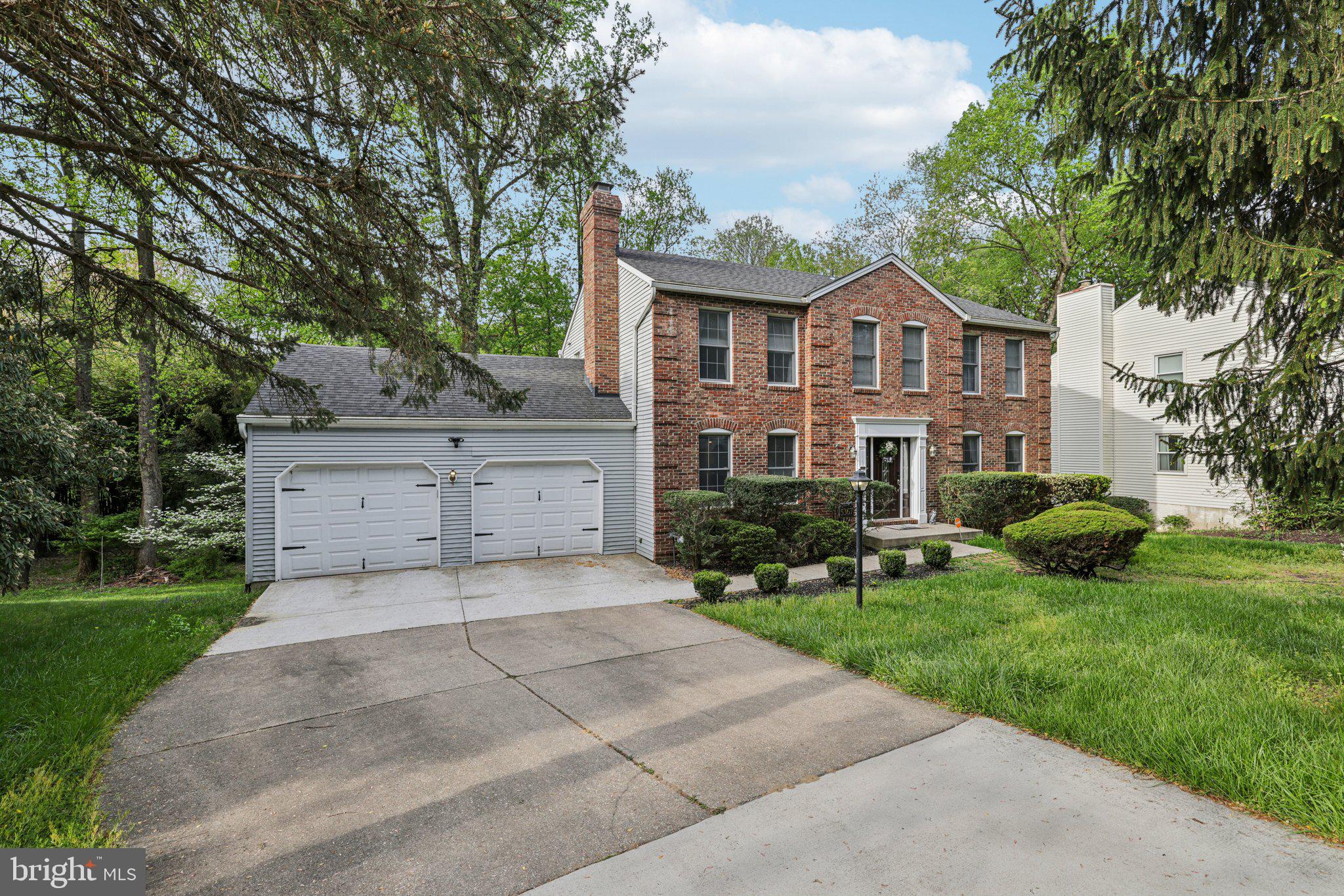 GLENMONT - Residential