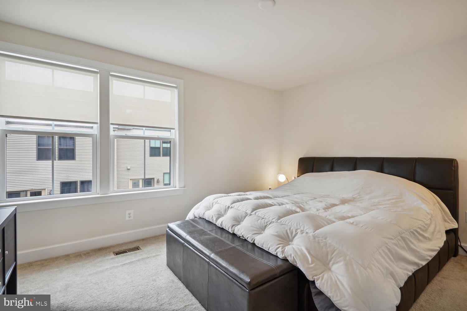 AMBROSE HILLS - Residential