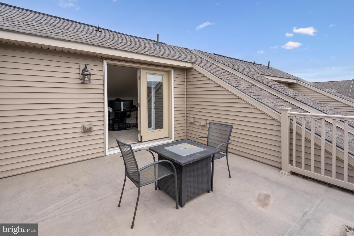 AMBROSE HILLS - Residential