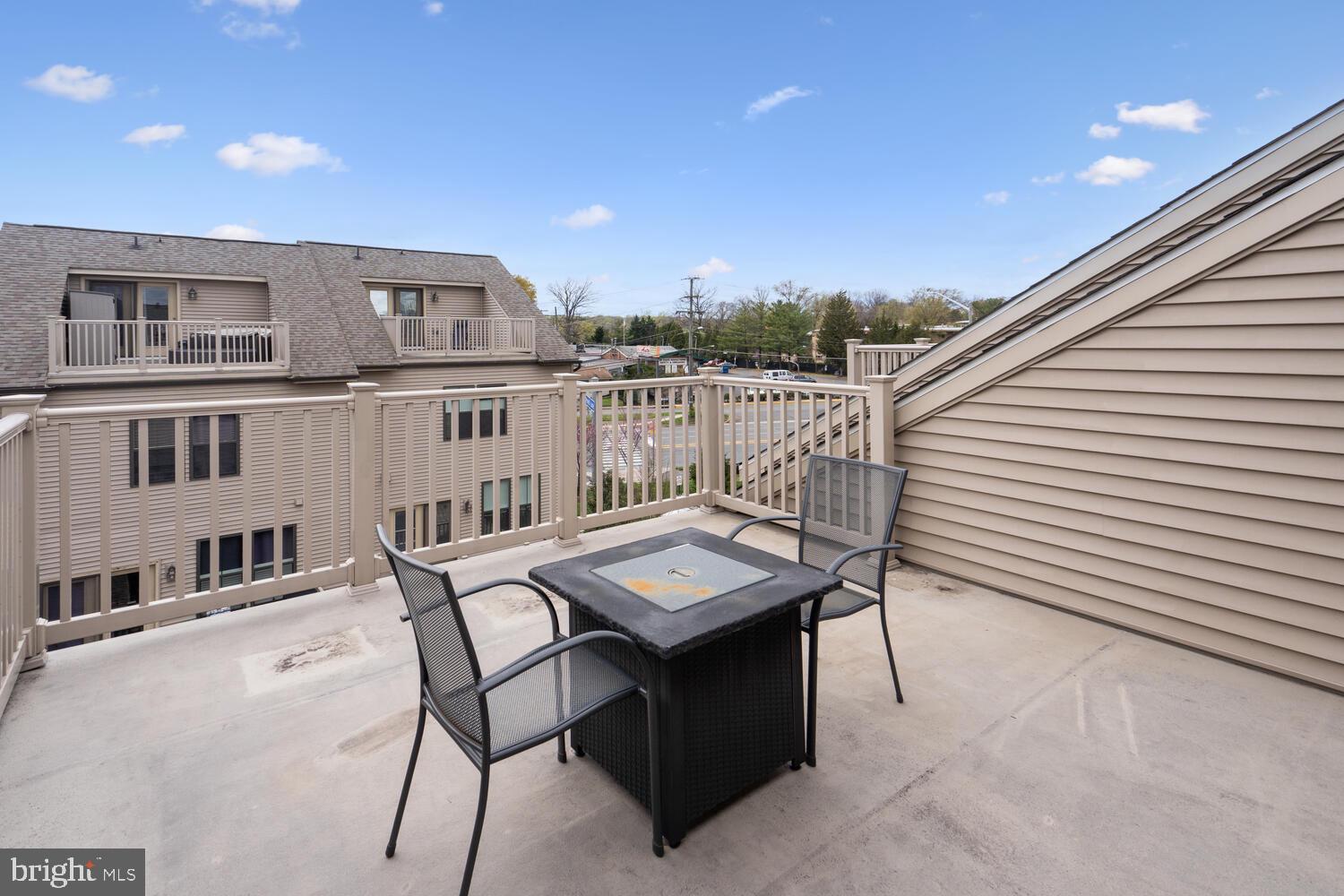 AMBROSE HILLS - Residential