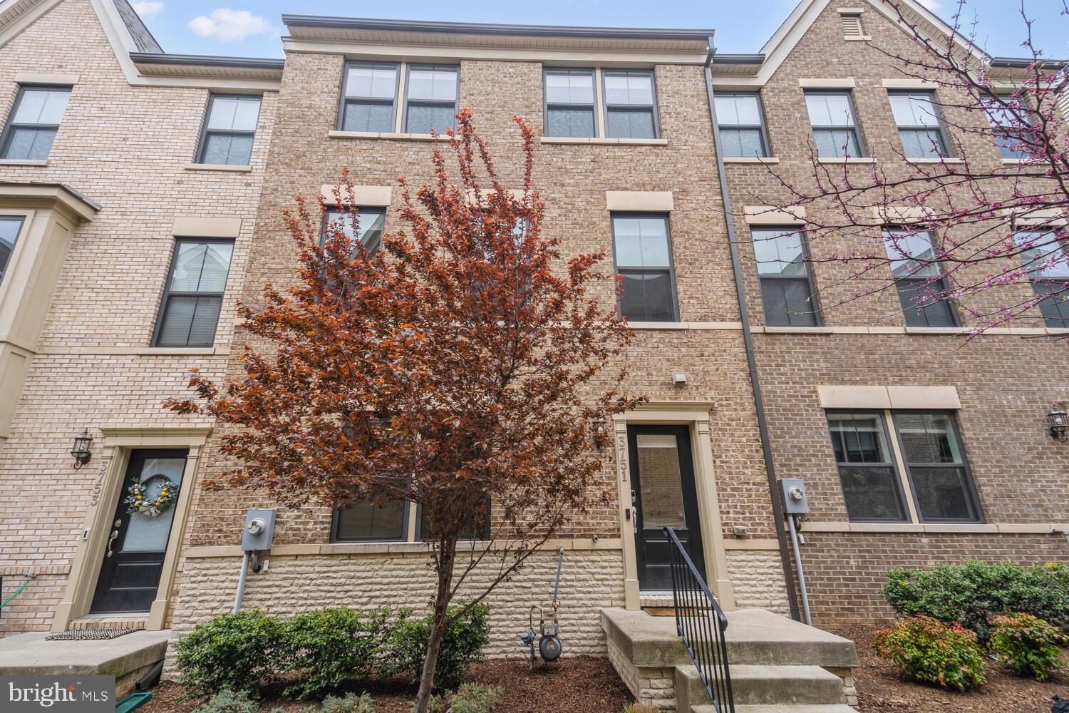 AMBROSE HILLS - Residential