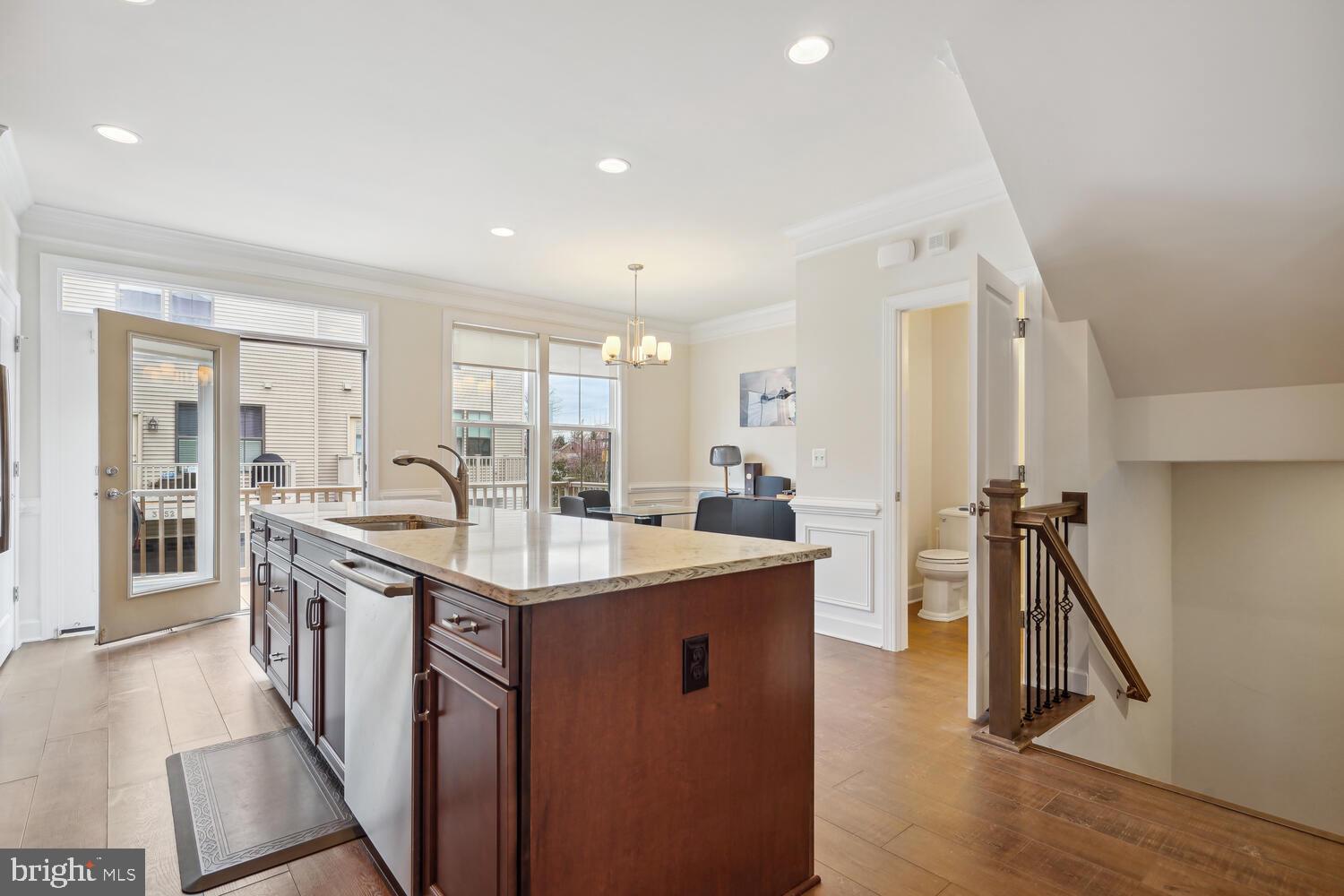 AMBROSE HILLS - Residential