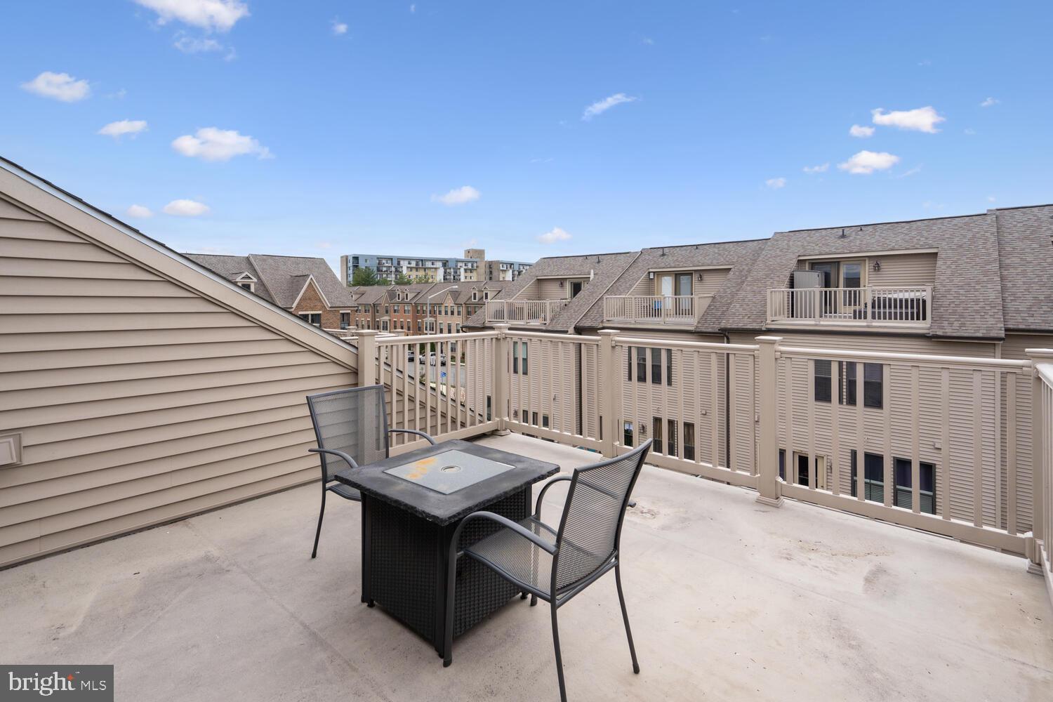 AMBROSE HILLS - Residential