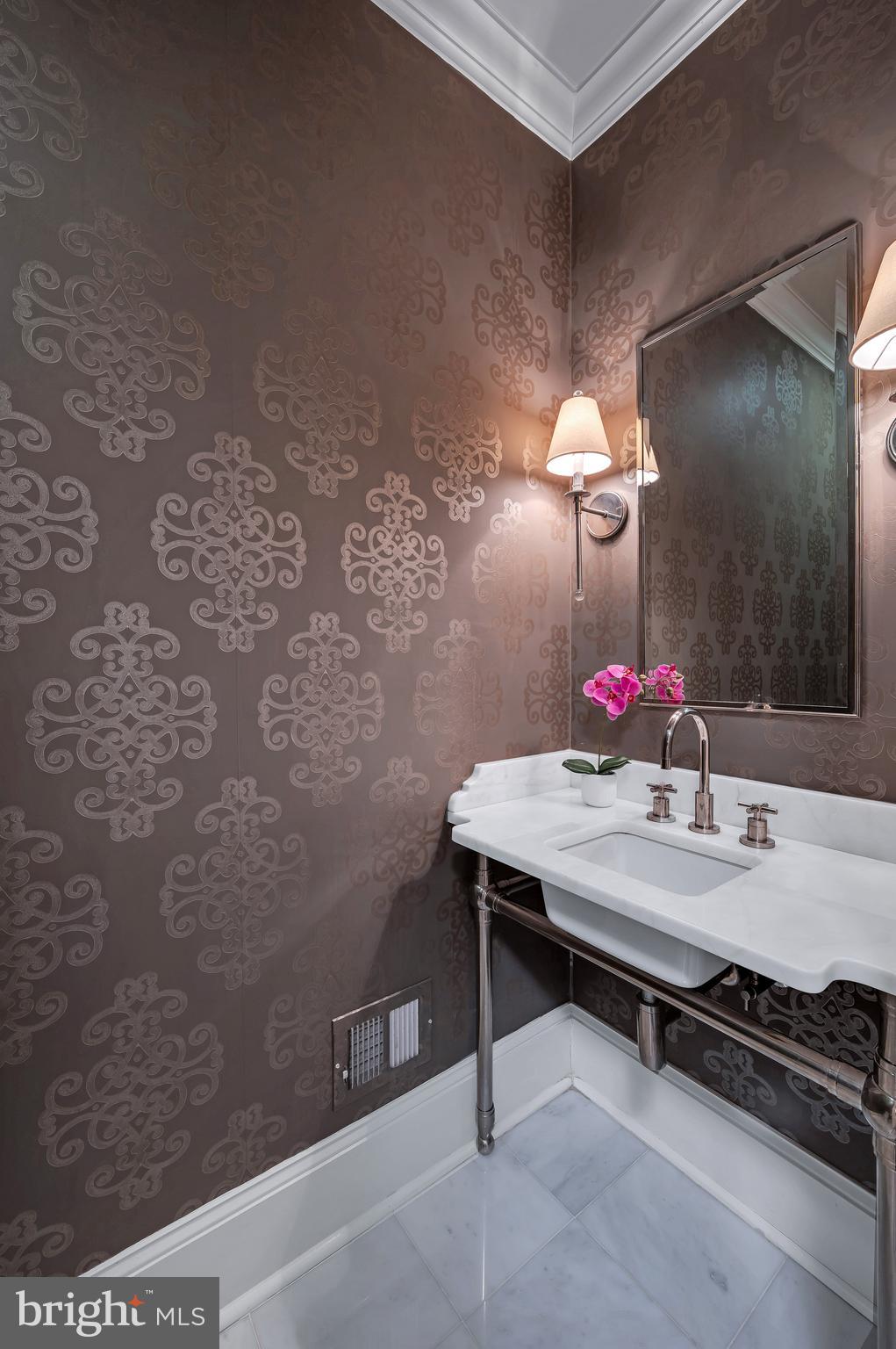 POTOMAC GREENS - Residential Lease