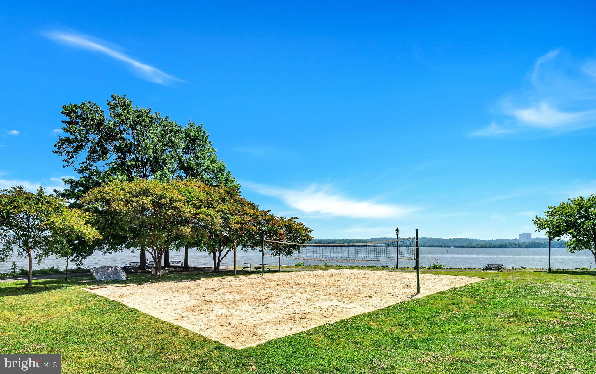 POTOMAC GREENS - Residential Lease