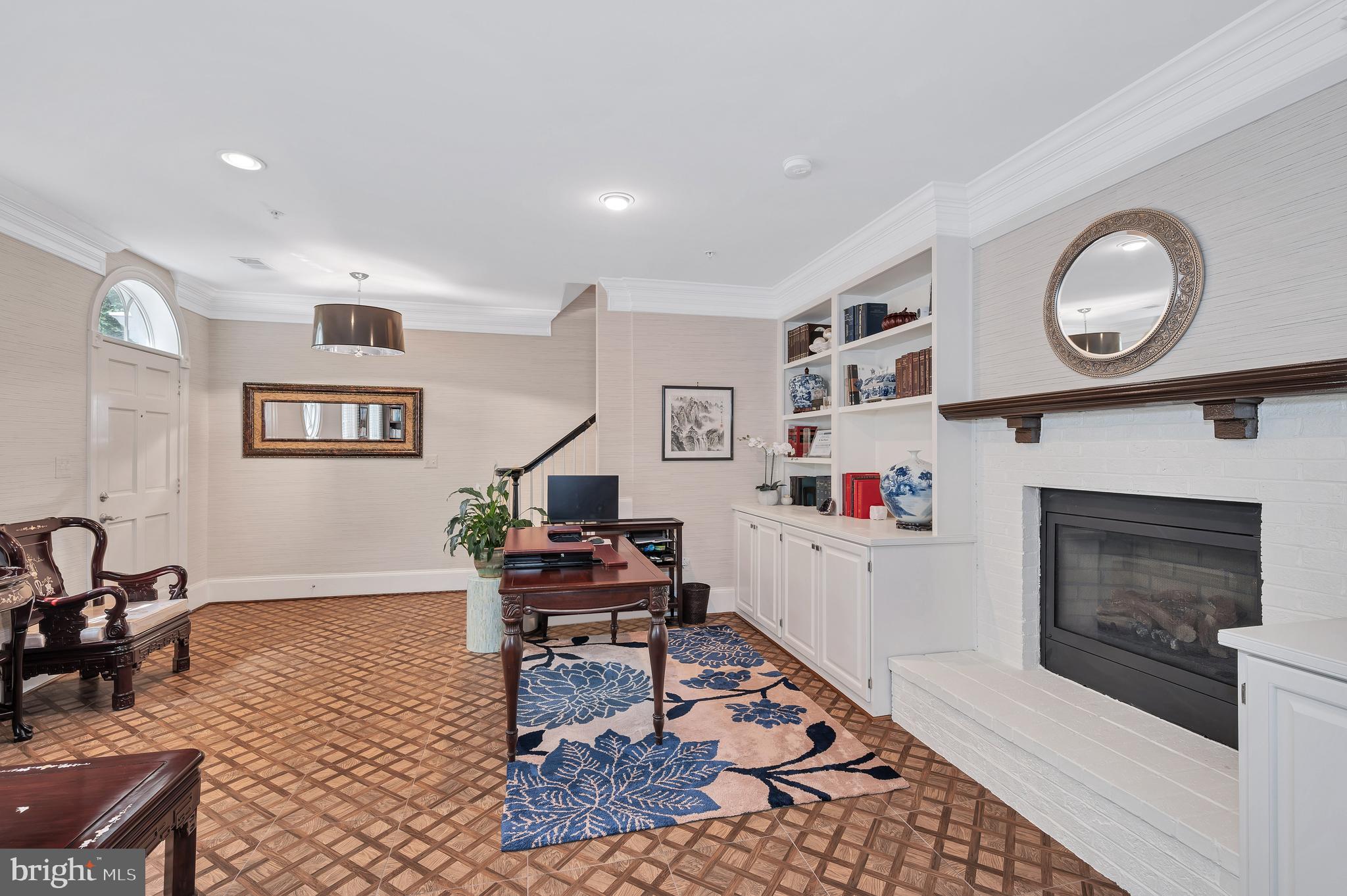 POTOMAC GREENS - Residential Lease