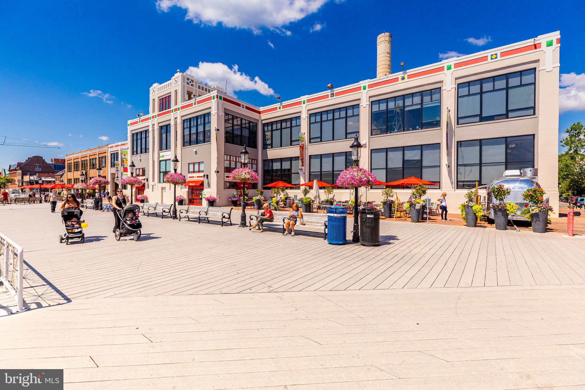 POTOMAC GREENS - Residential Lease