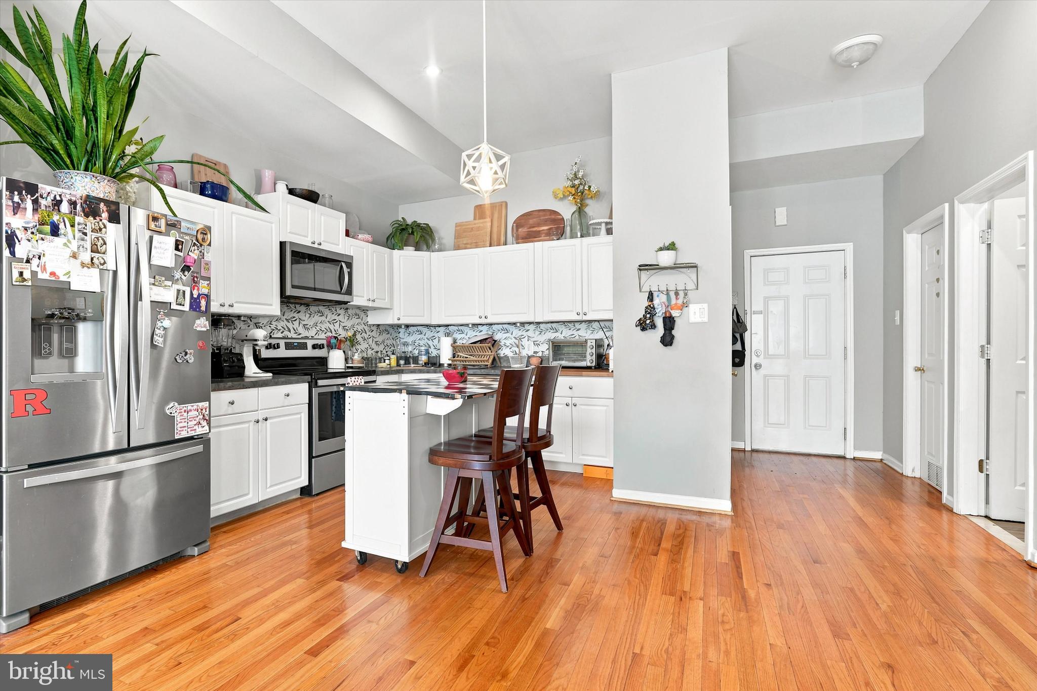 444 MOYER STREET