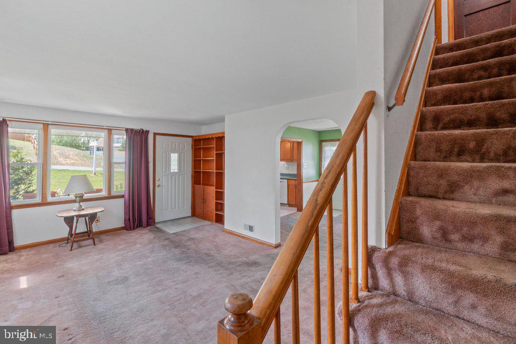 OAK SUMMIT - Residential