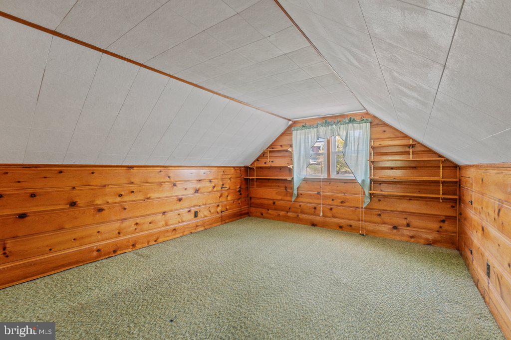 OAK SUMMIT - Residential