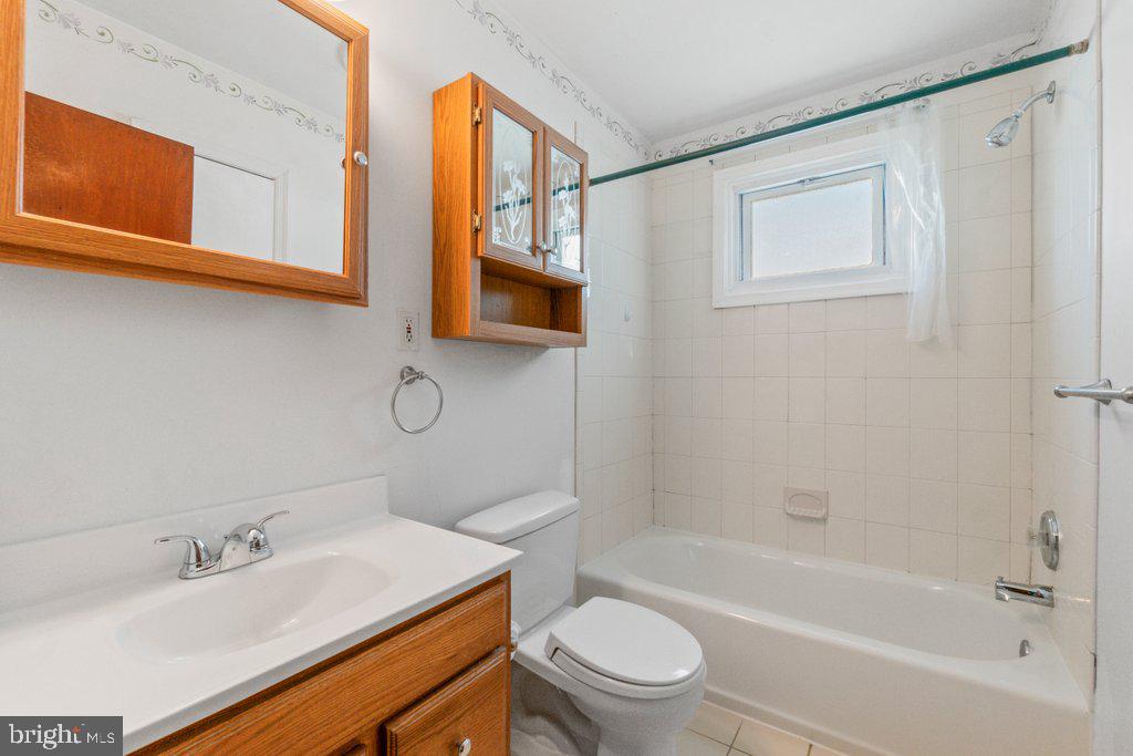 OAK SUMMIT - Residential