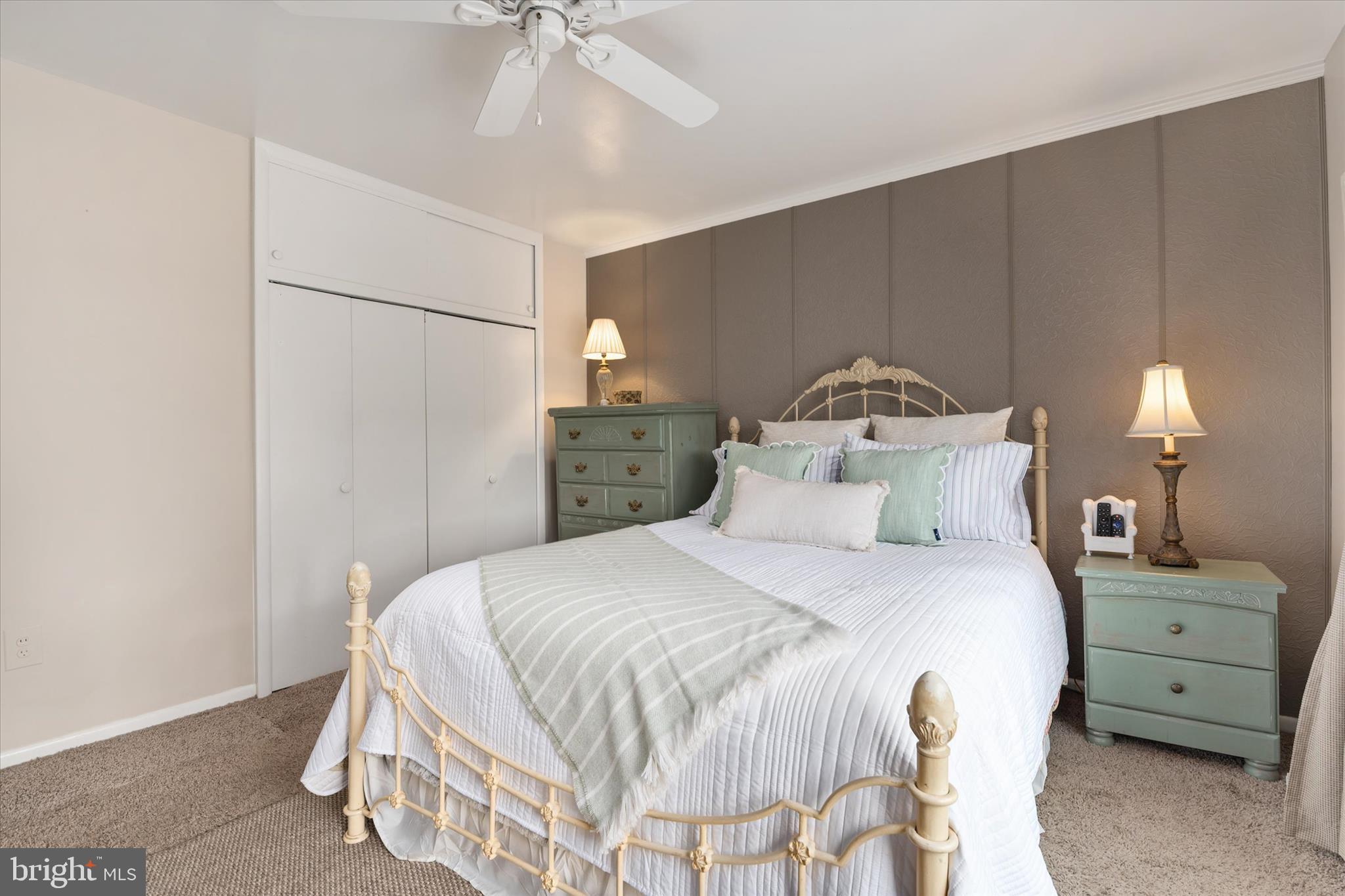 GLEN ISLE ESTATES - Residential