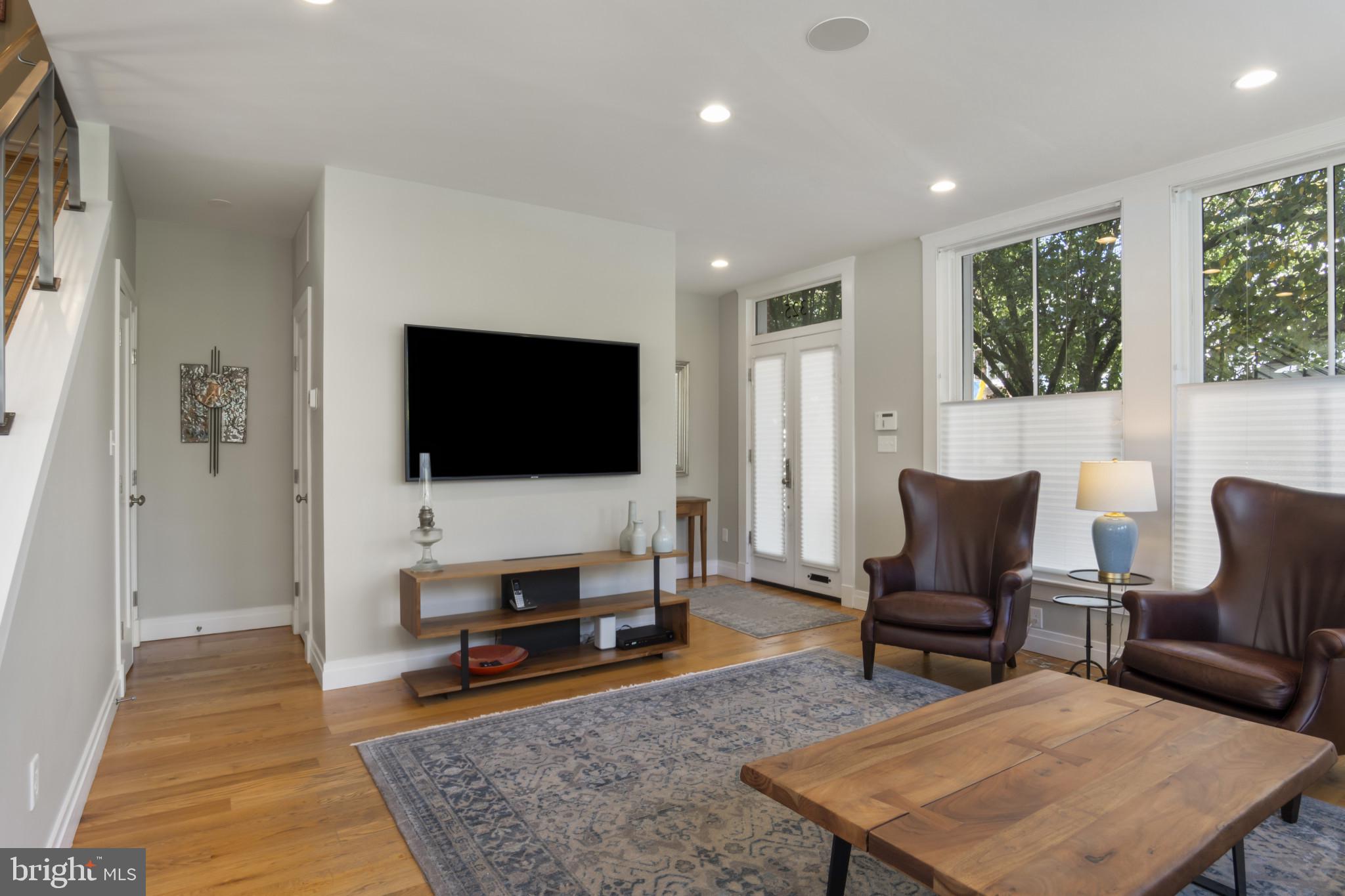 JAMES BLAND HOMES - Residential