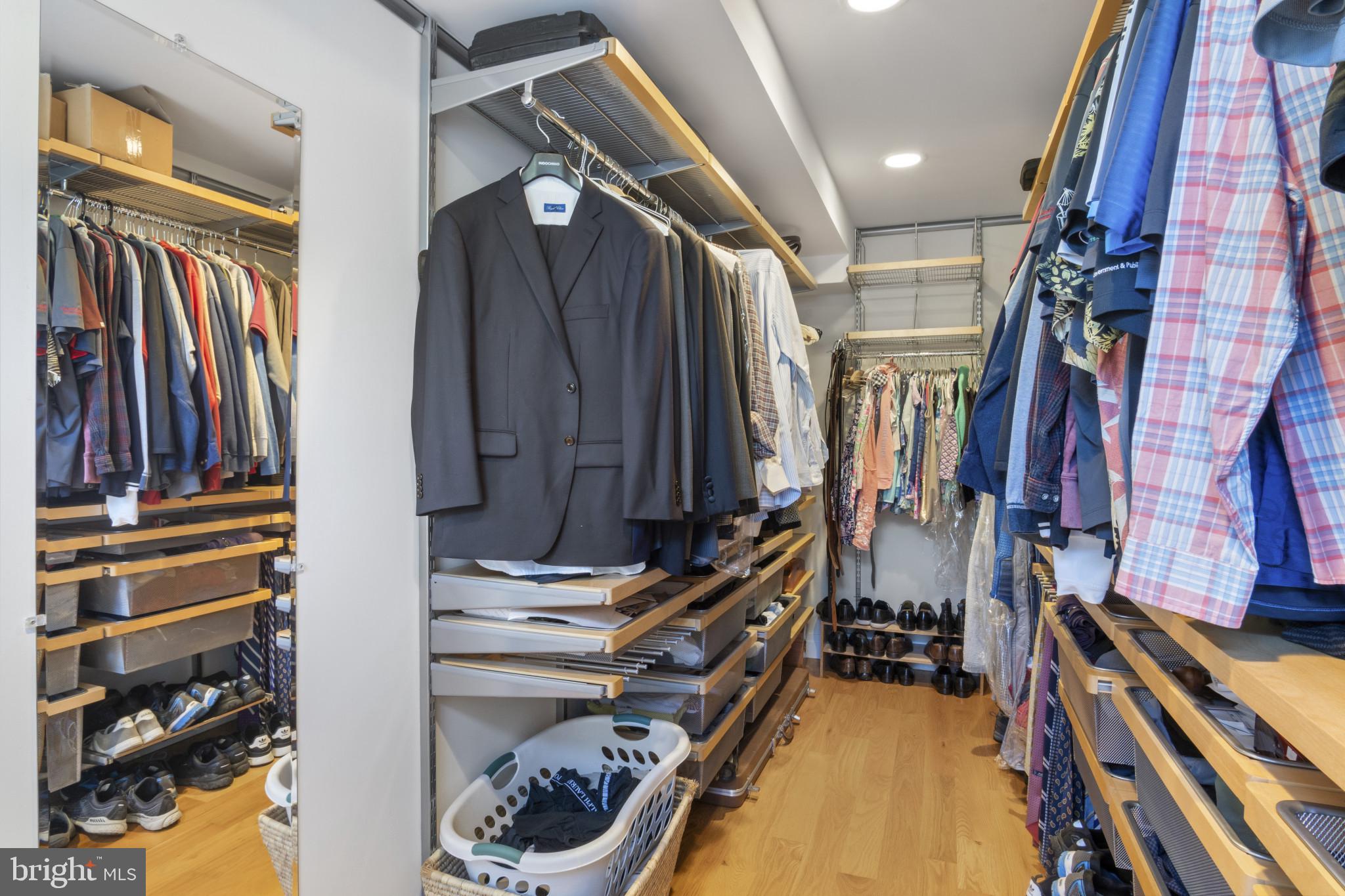 JAMES BLAND HOMES - Residential