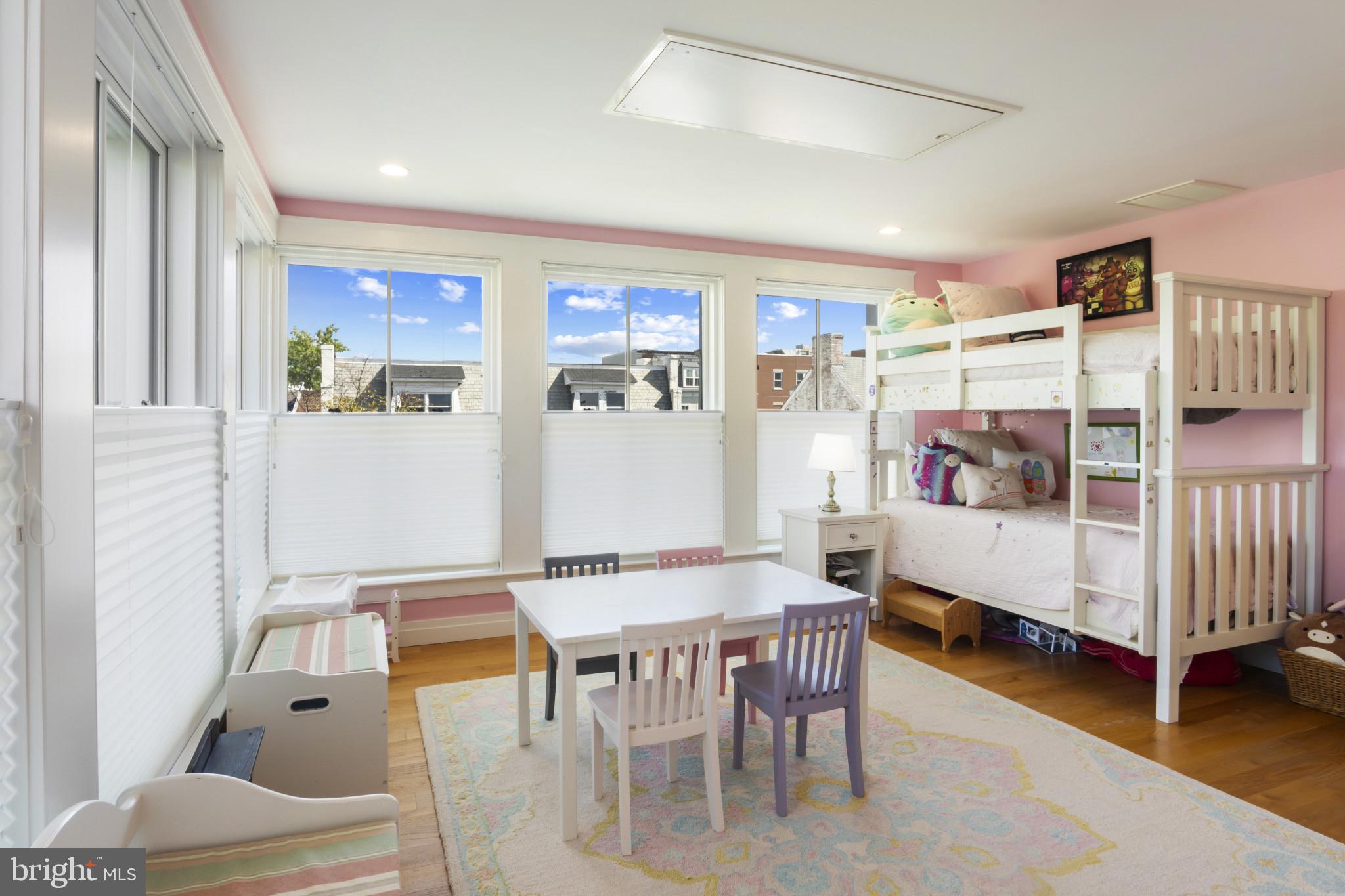 JAMES BLAND HOMES - Residential