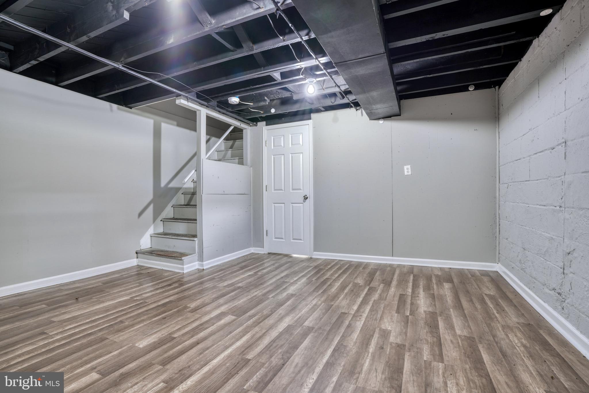 DUNDALK - Residential Lease