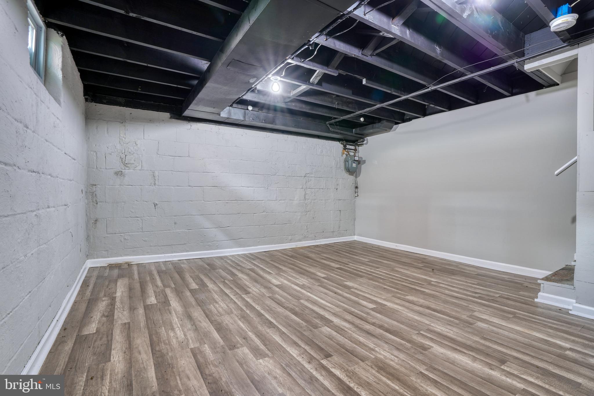 DUNDALK - Residential Lease