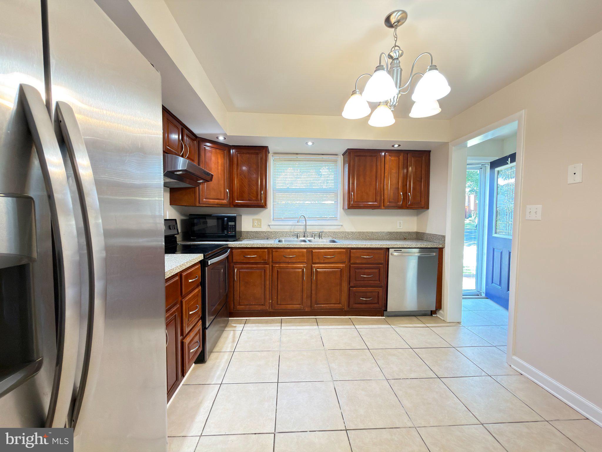 9322 FITZHARDING LANE