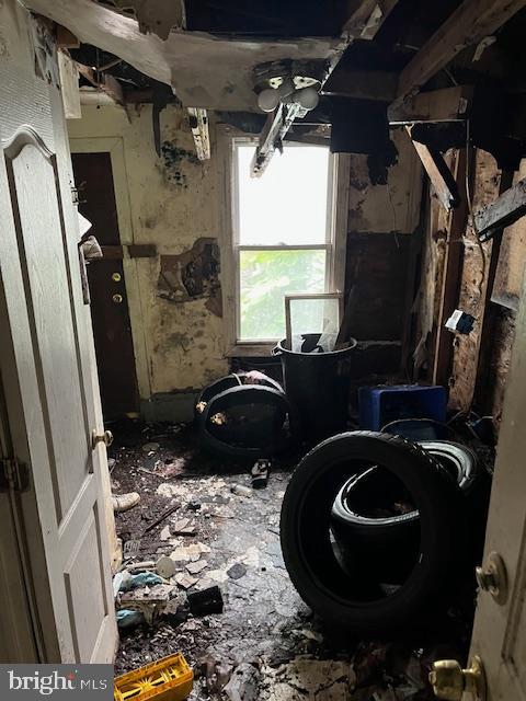 EAST KENSINGTON - Residential