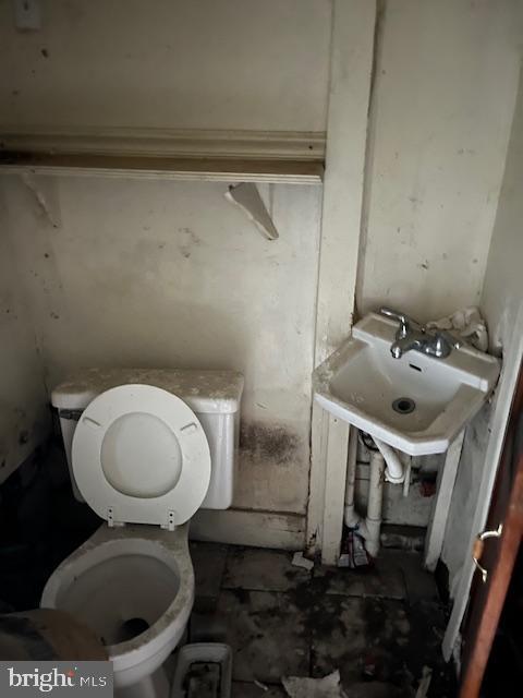 EAST KENSINGTON - Residential