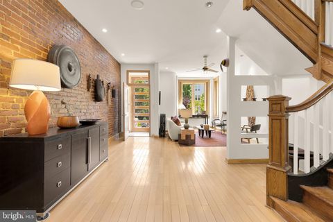 2728 13TH STREET NW WASHINGTON DC 20009