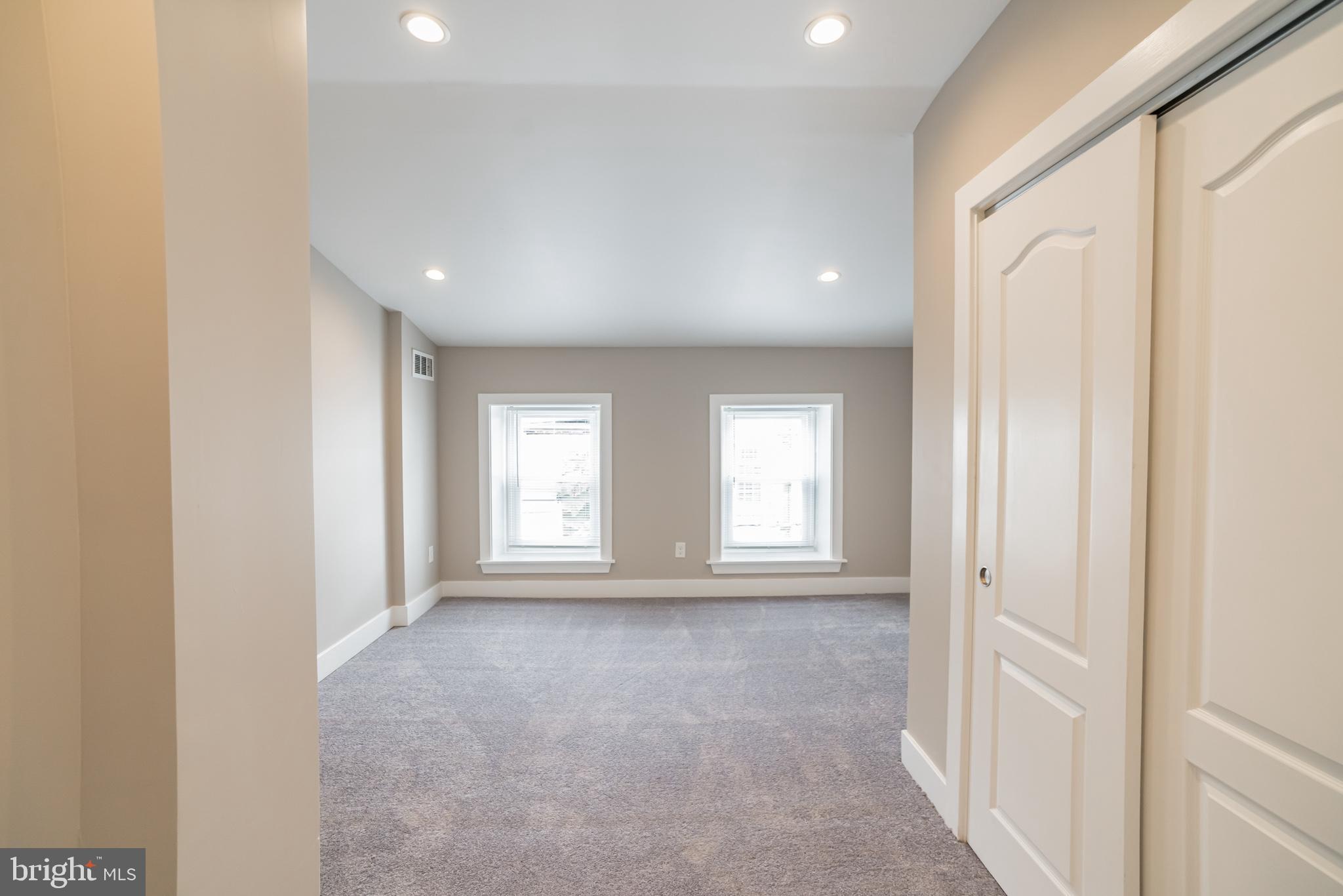 MANAYUNK - Residential