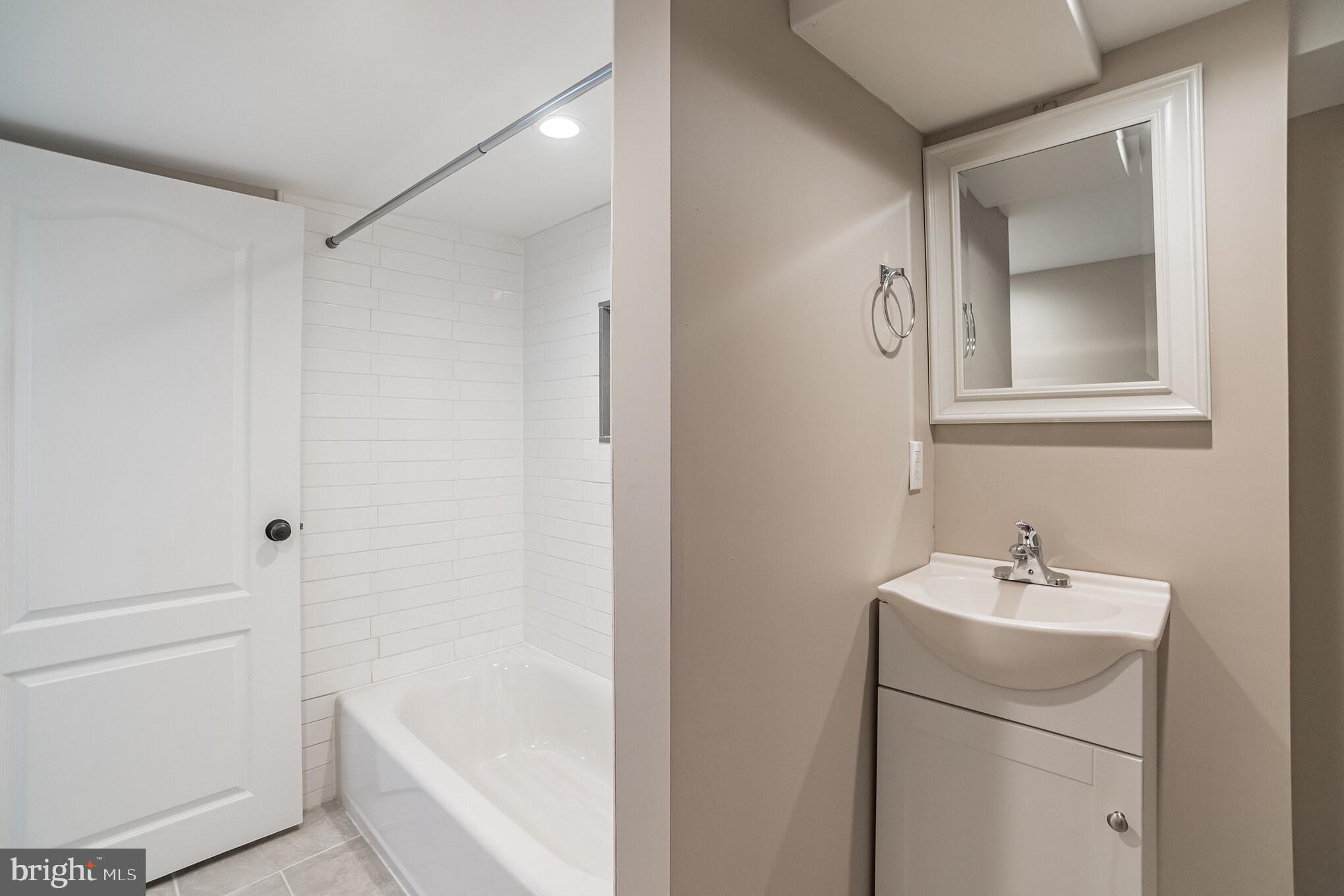 MANAYUNK - Residential