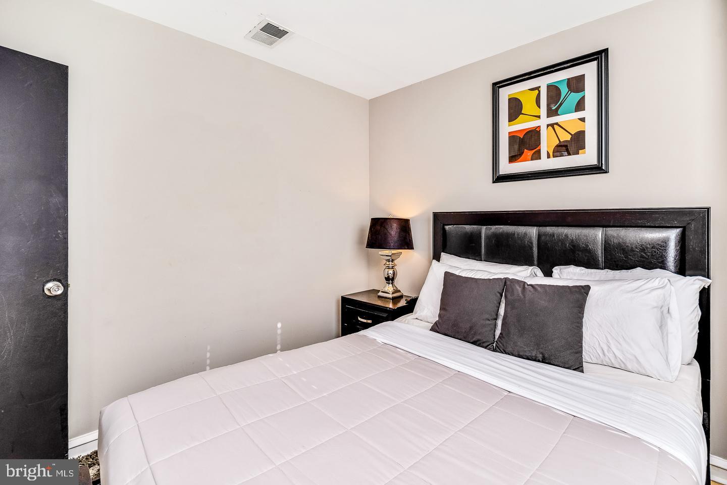 2135 WALNUT STREET 603