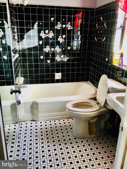 AVONDALE TERRACE - Residential