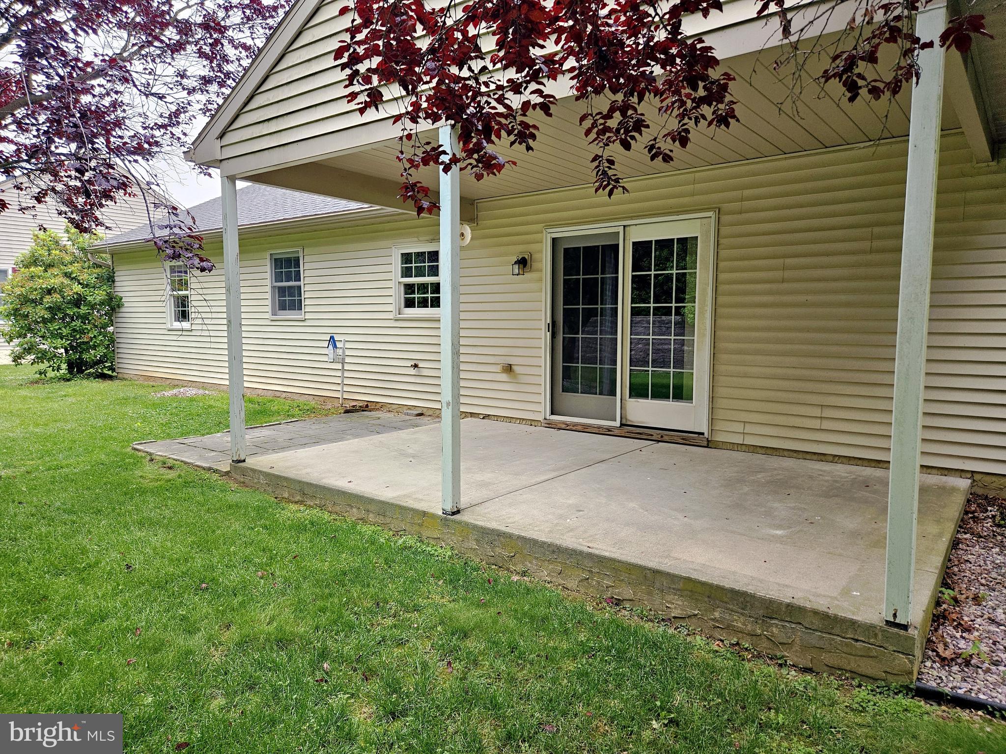 137 ARBOR DRIVE