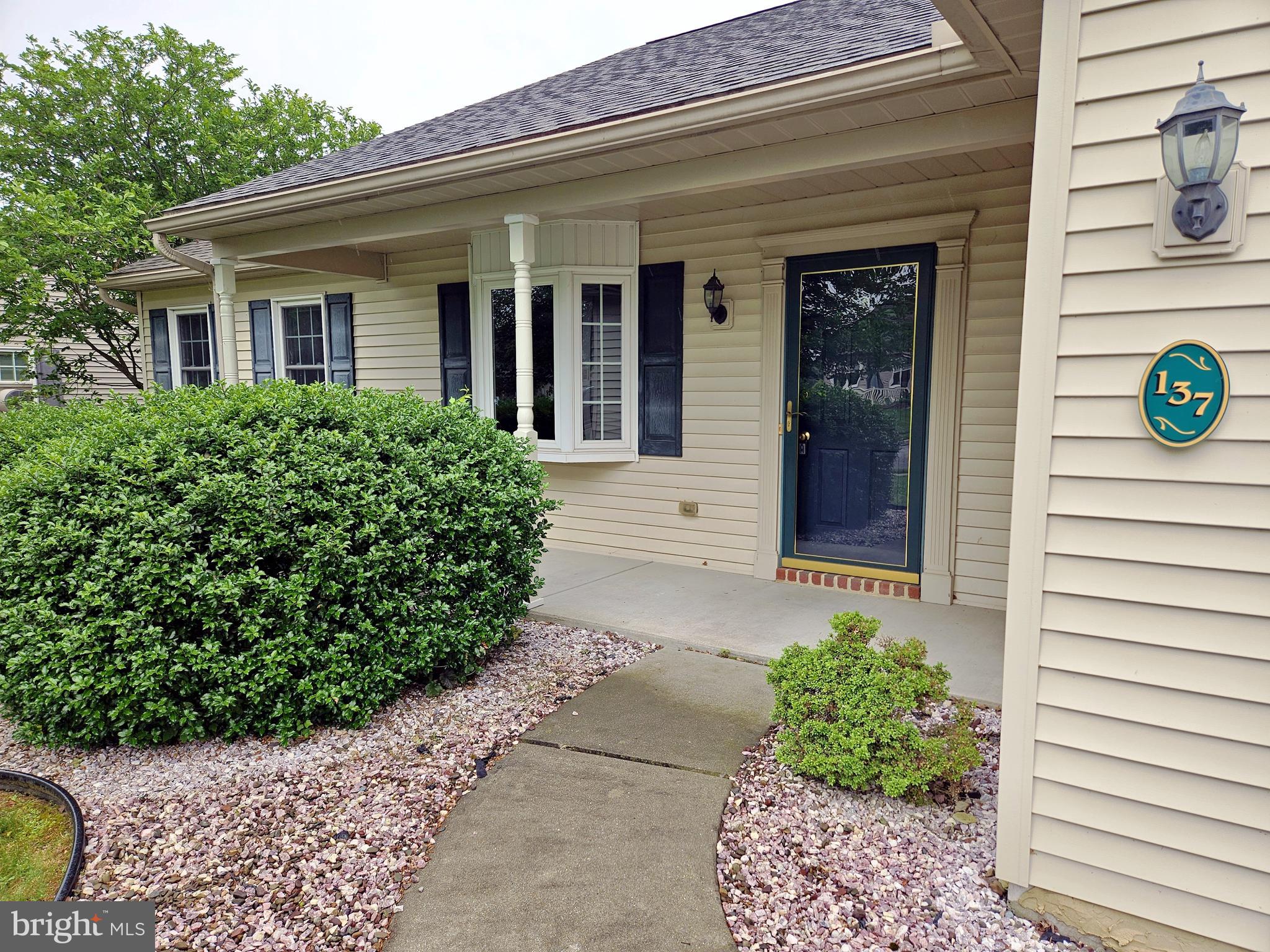 137 ARBOR DRIVE