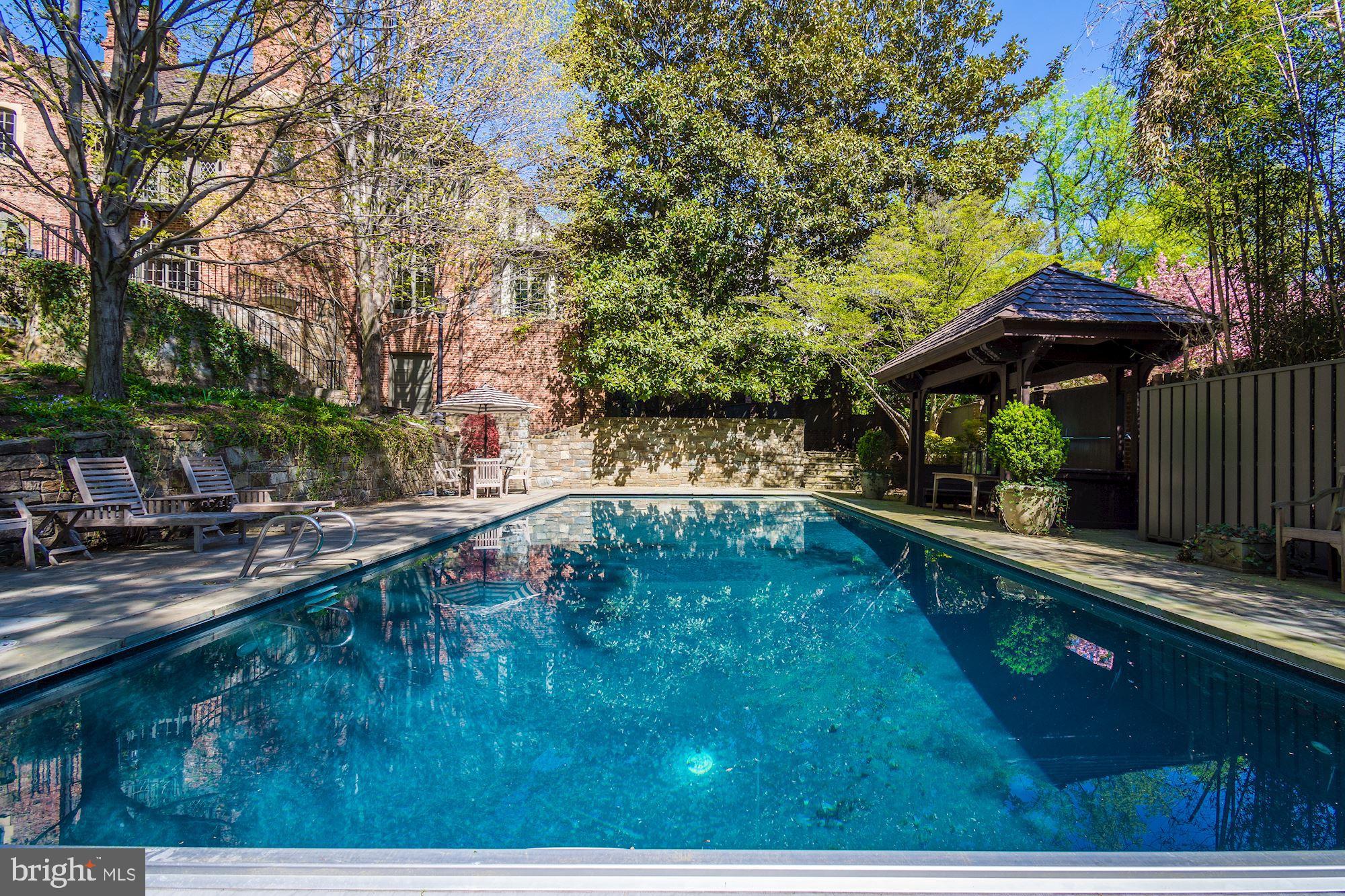 MASSACHUSETTS AVENUE HEIGHTS - Residential