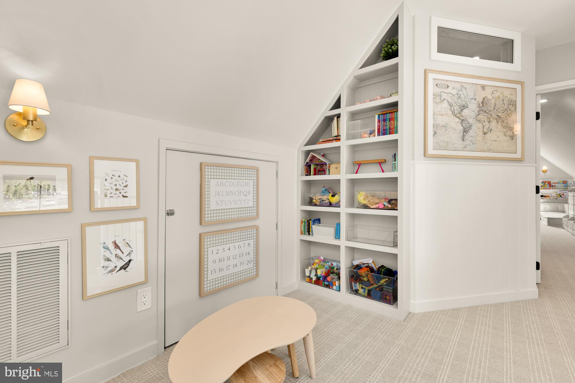 ALCOVA HEIGHTS - Residential