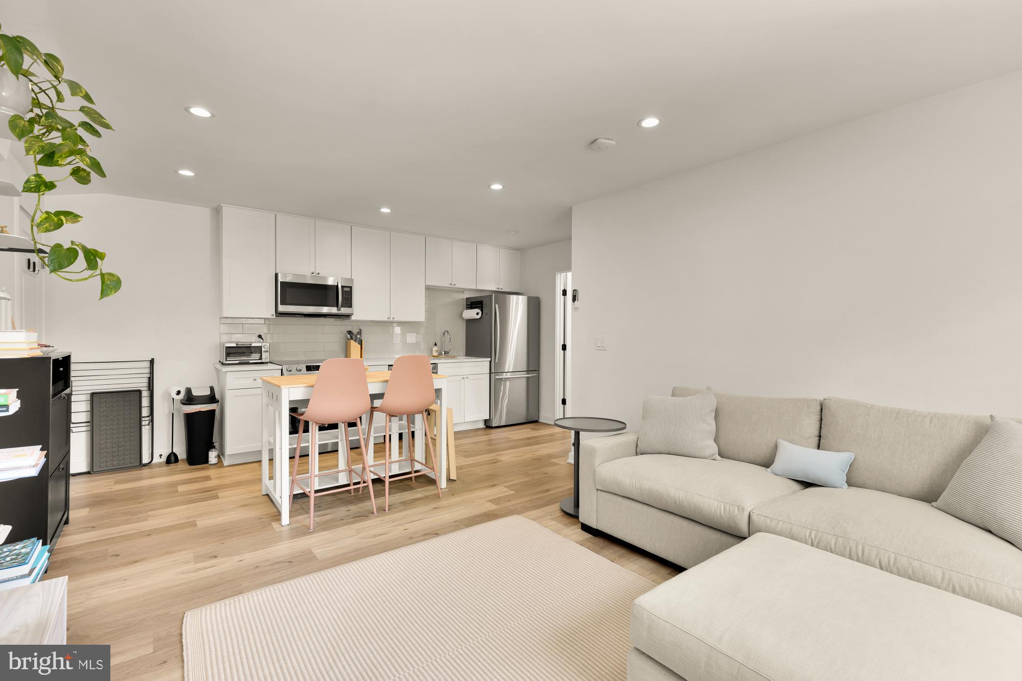 ALCOVA HEIGHTS - Residential