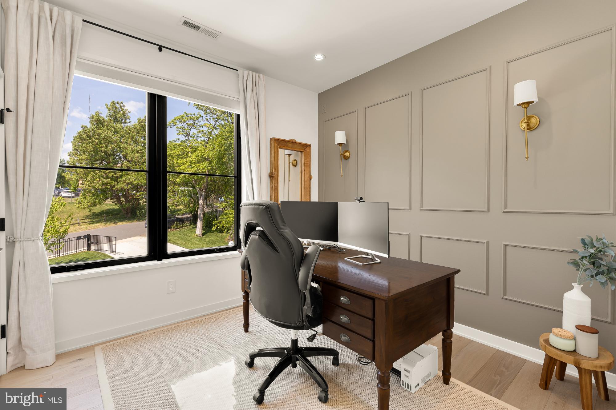 ALCOVA HEIGHTS - Residential