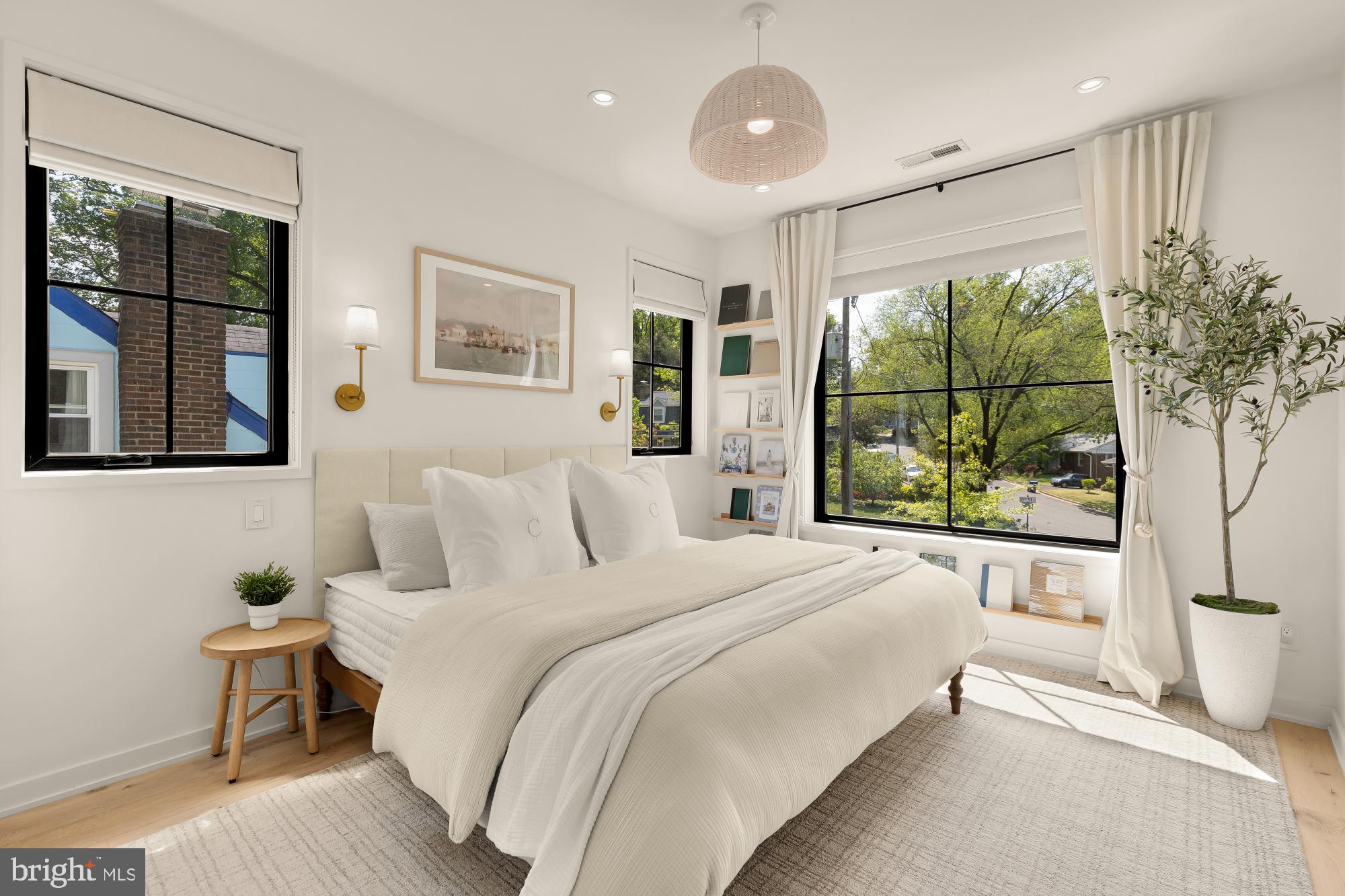 ALCOVA HEIGHTS - Residential