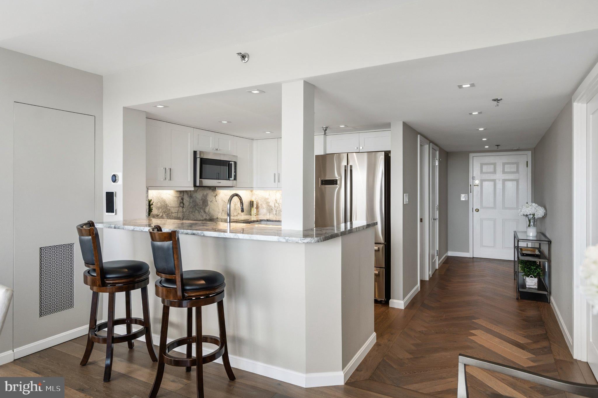 701 PENNSYLVANIA AVENUE NW 1217