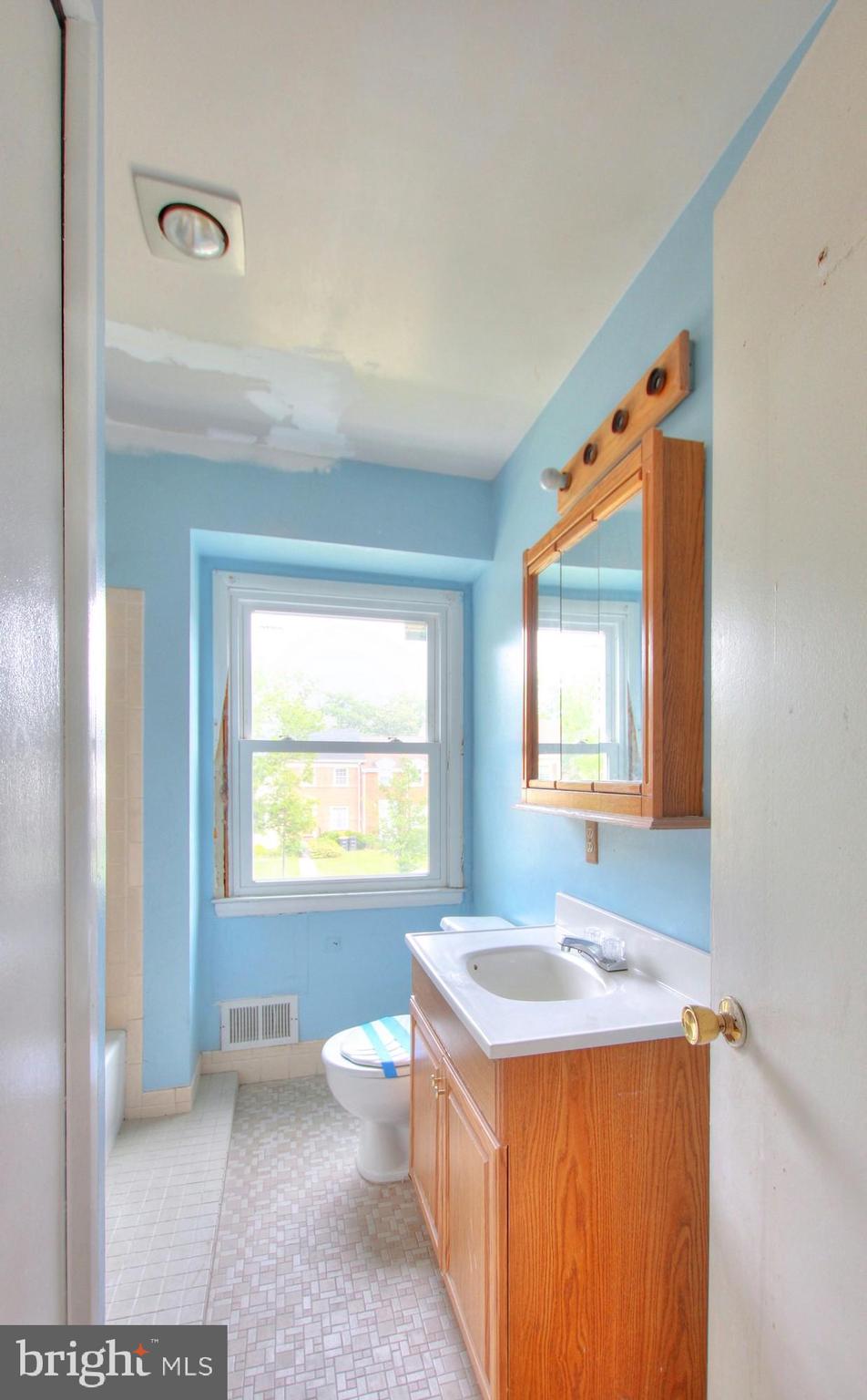 ANDOVER HEIGHTS CONDO II - Residential