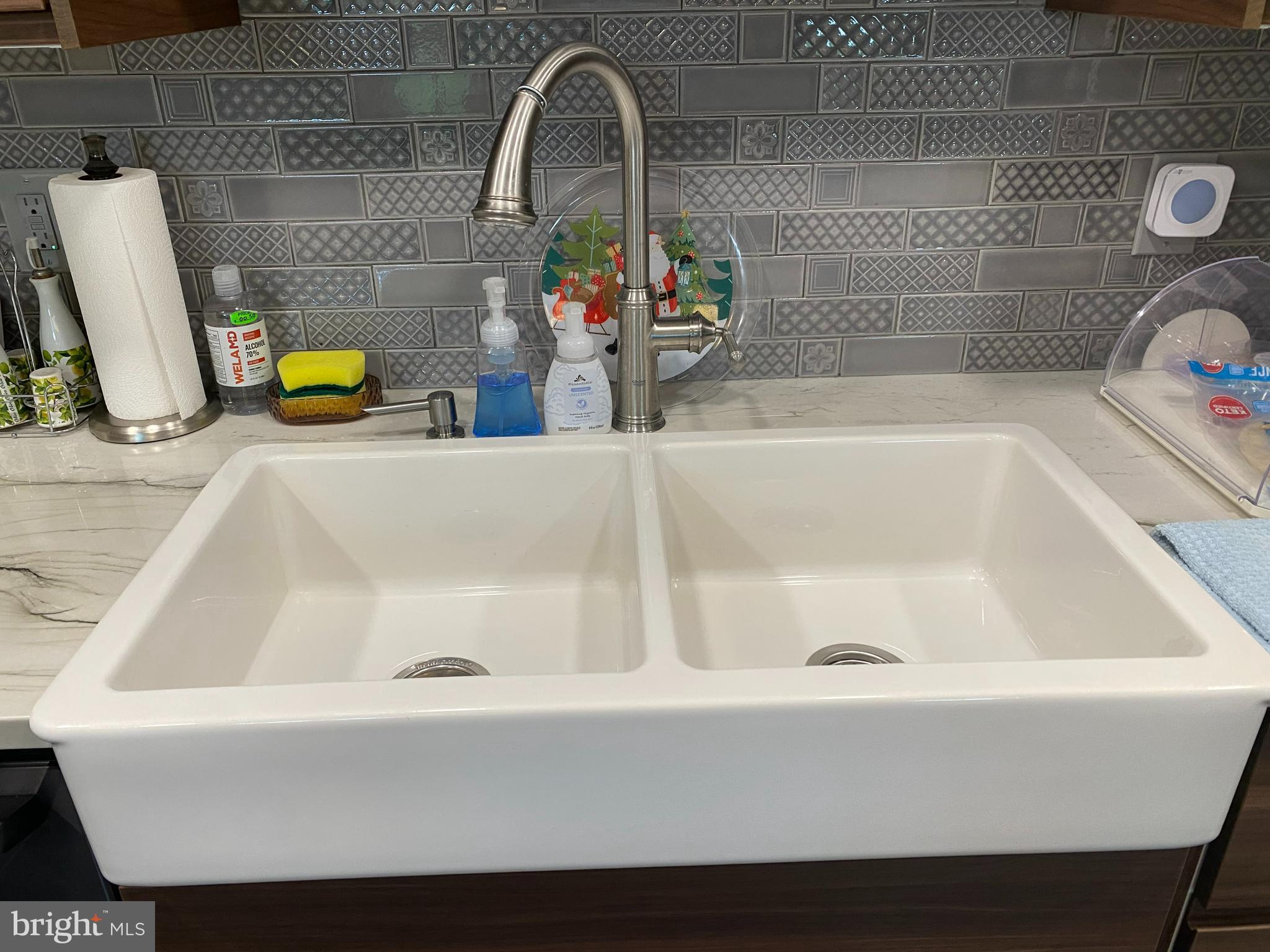 STEVENSON VILLAGE CONDO - Residential
