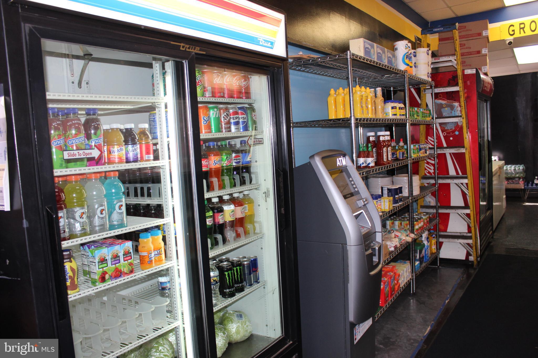 KENSINGTON - Commercial Sale