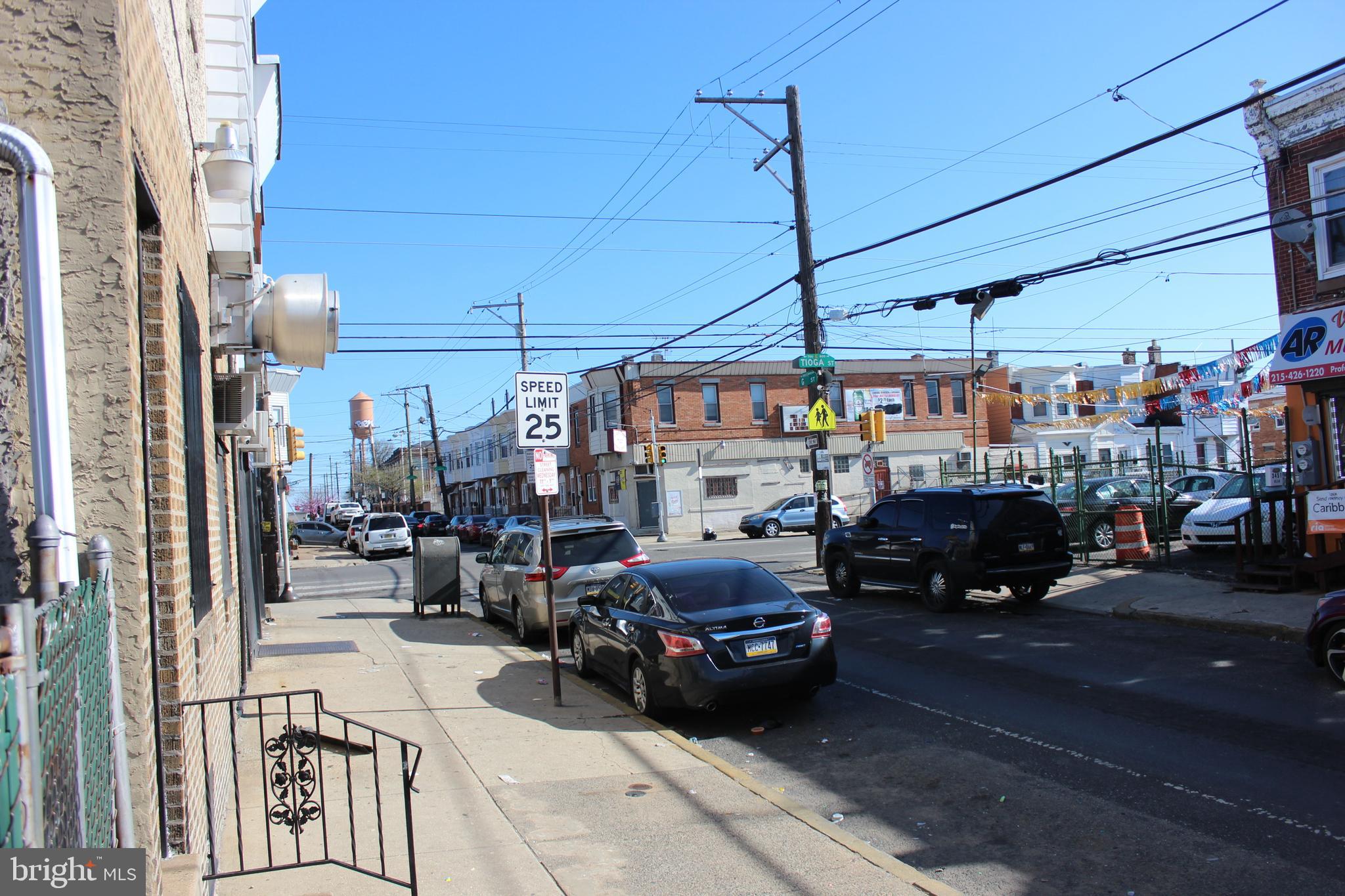 KENSINGTON - Commercial Sale