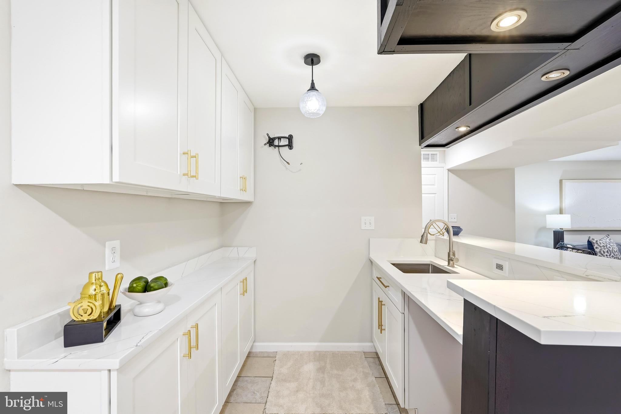 ASHBURN FARM - Residential