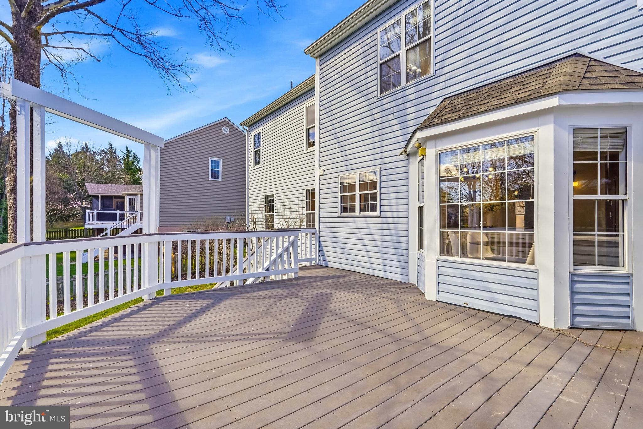 ASHBURN FARM - Residential