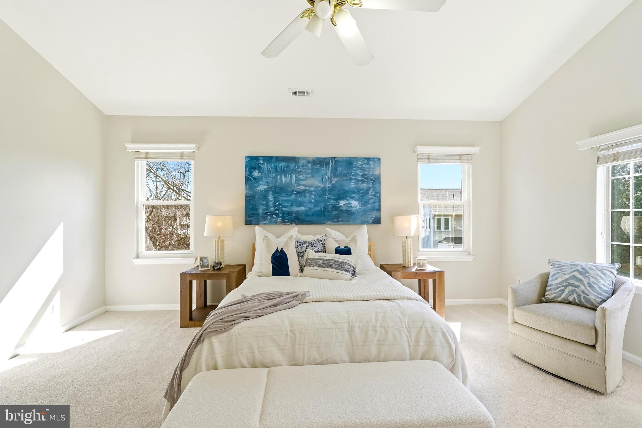 ASHBURN FARM - Residential