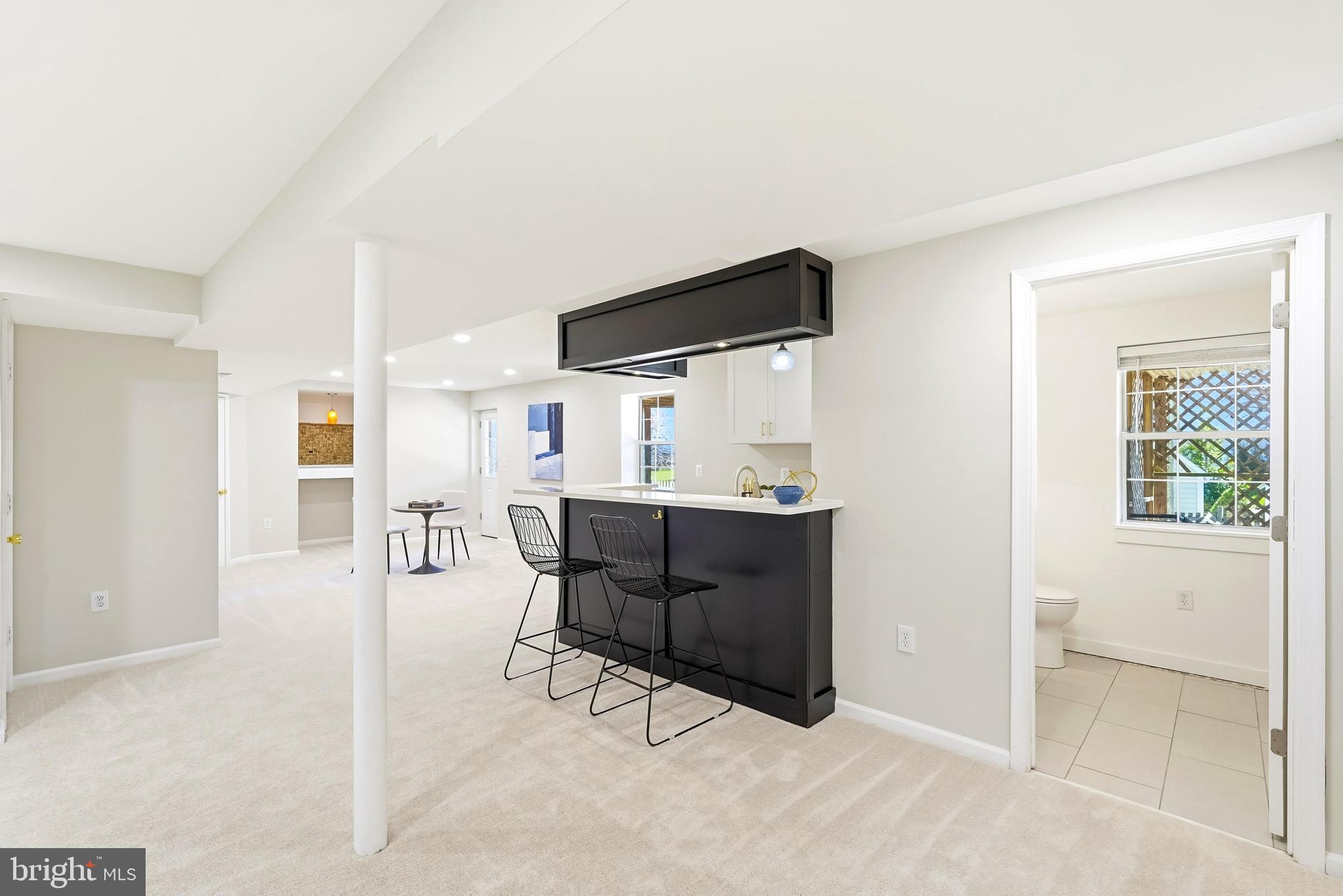 ASHBURN FARM - Residential