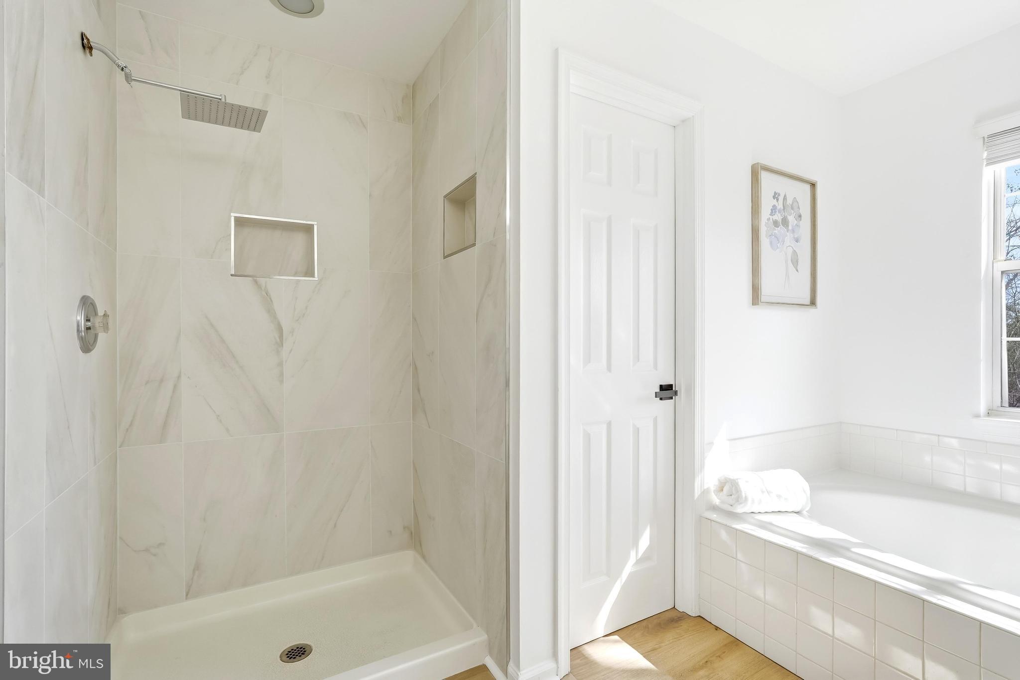 ASHBURN FARM - Residential